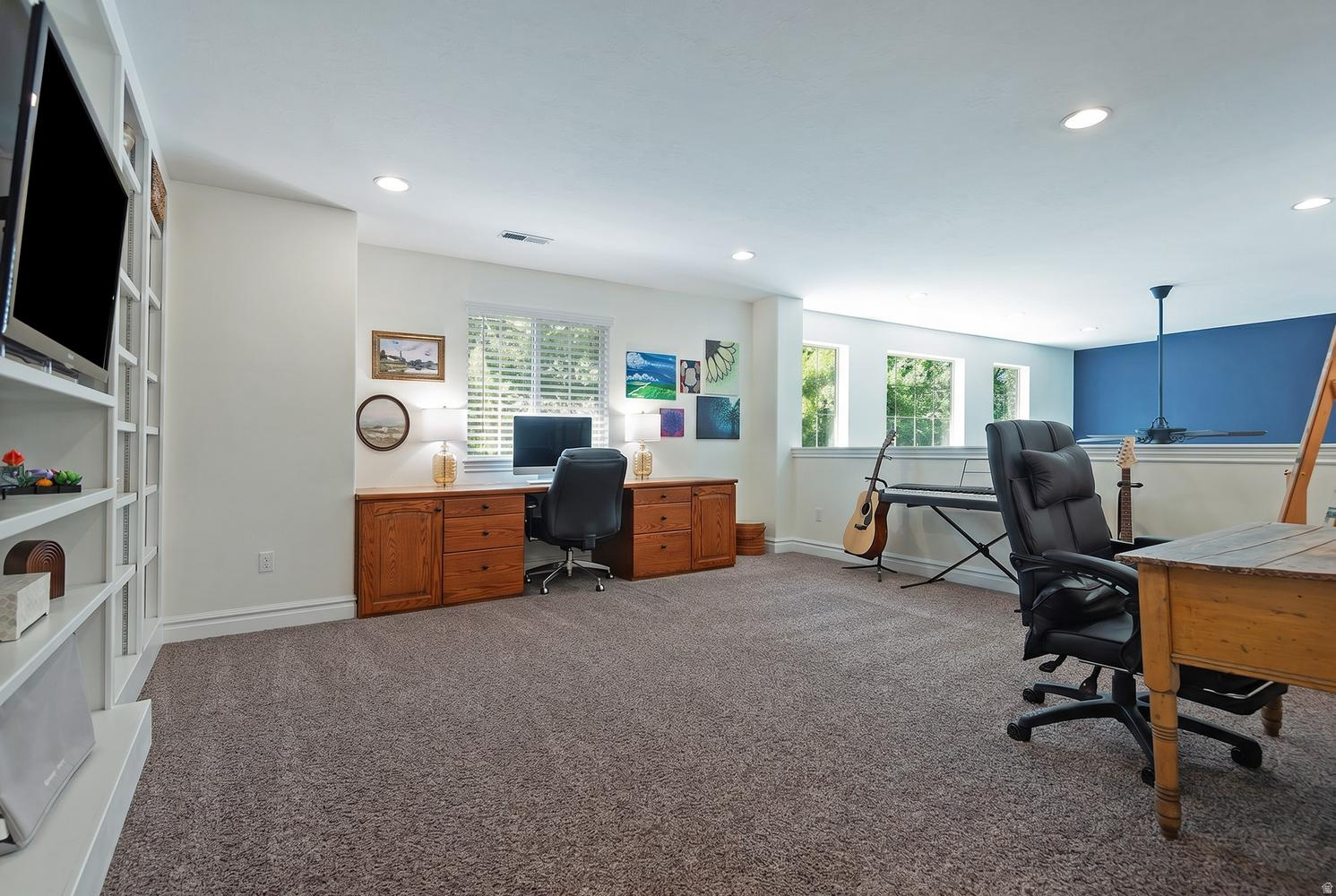 GROVE CREEK - Residential