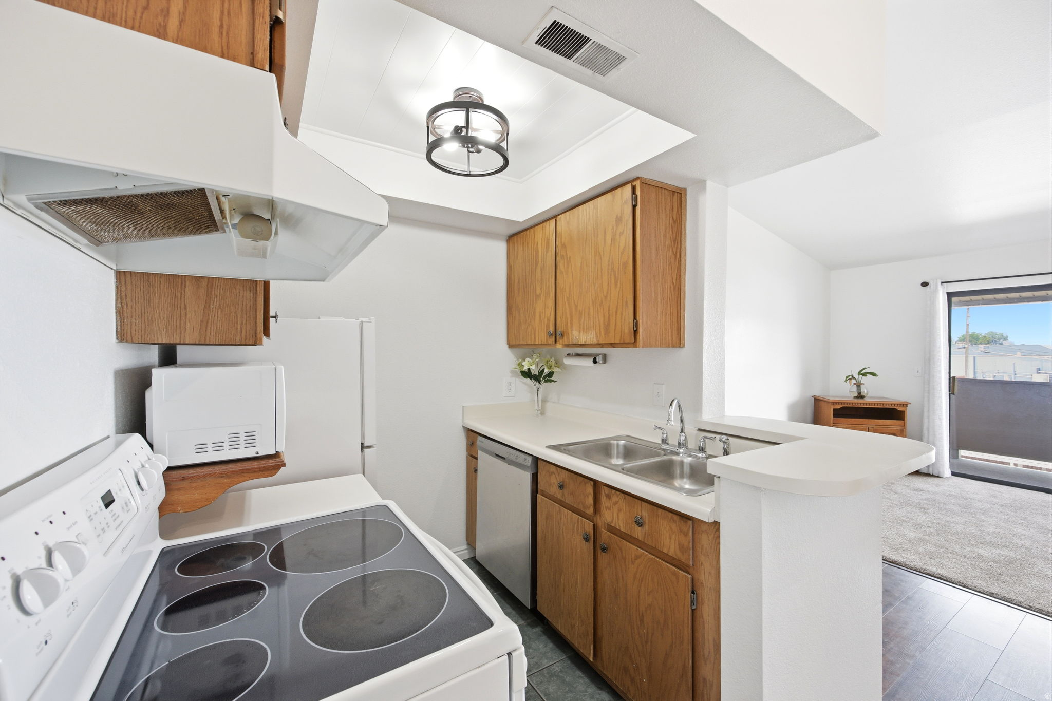 HILL CREEK - Residential