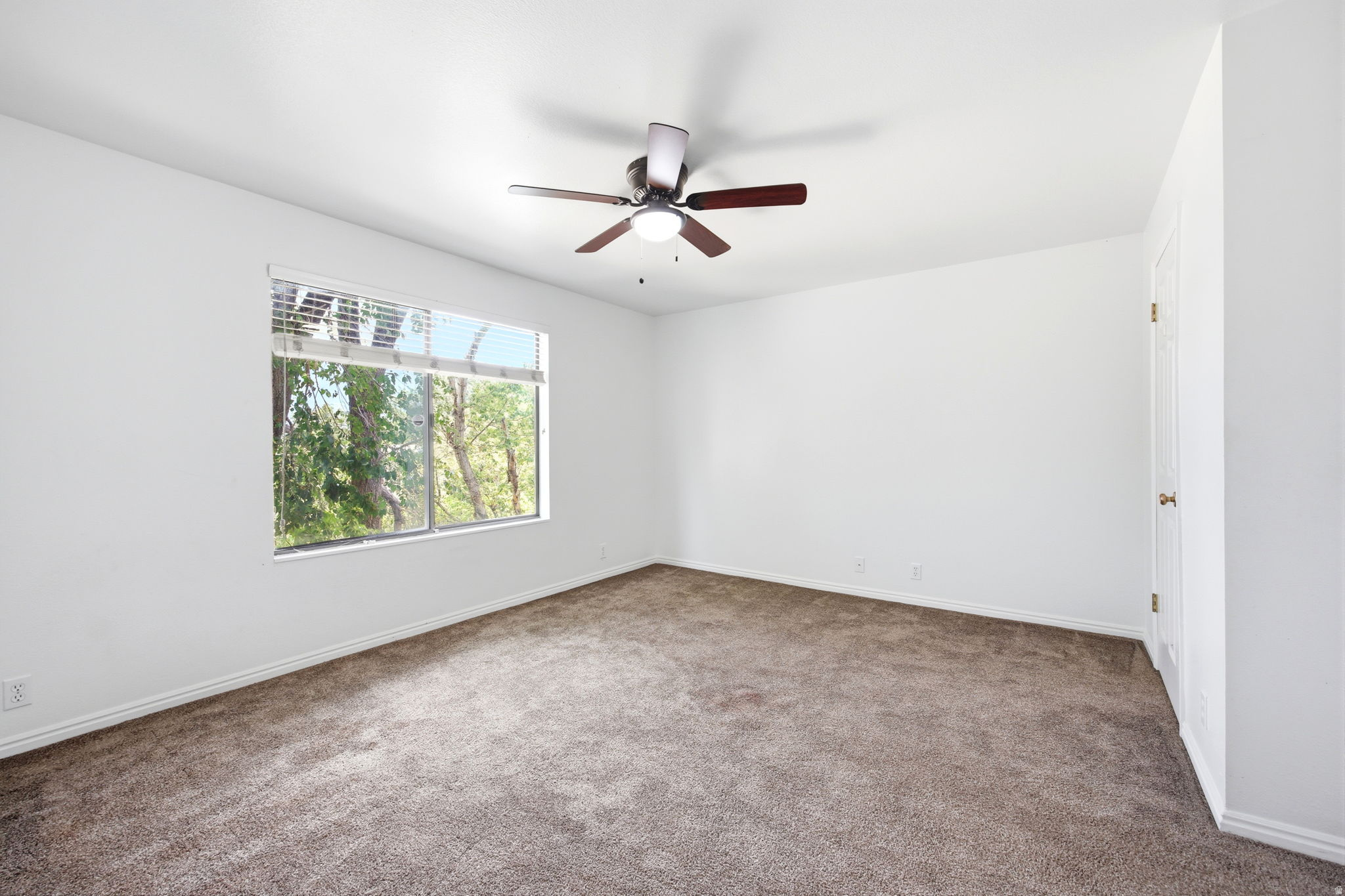 HILL CREEK - Residential