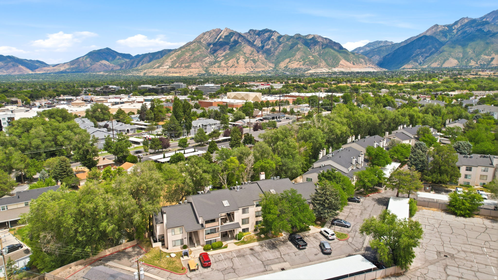 HILL CREEK - Residential