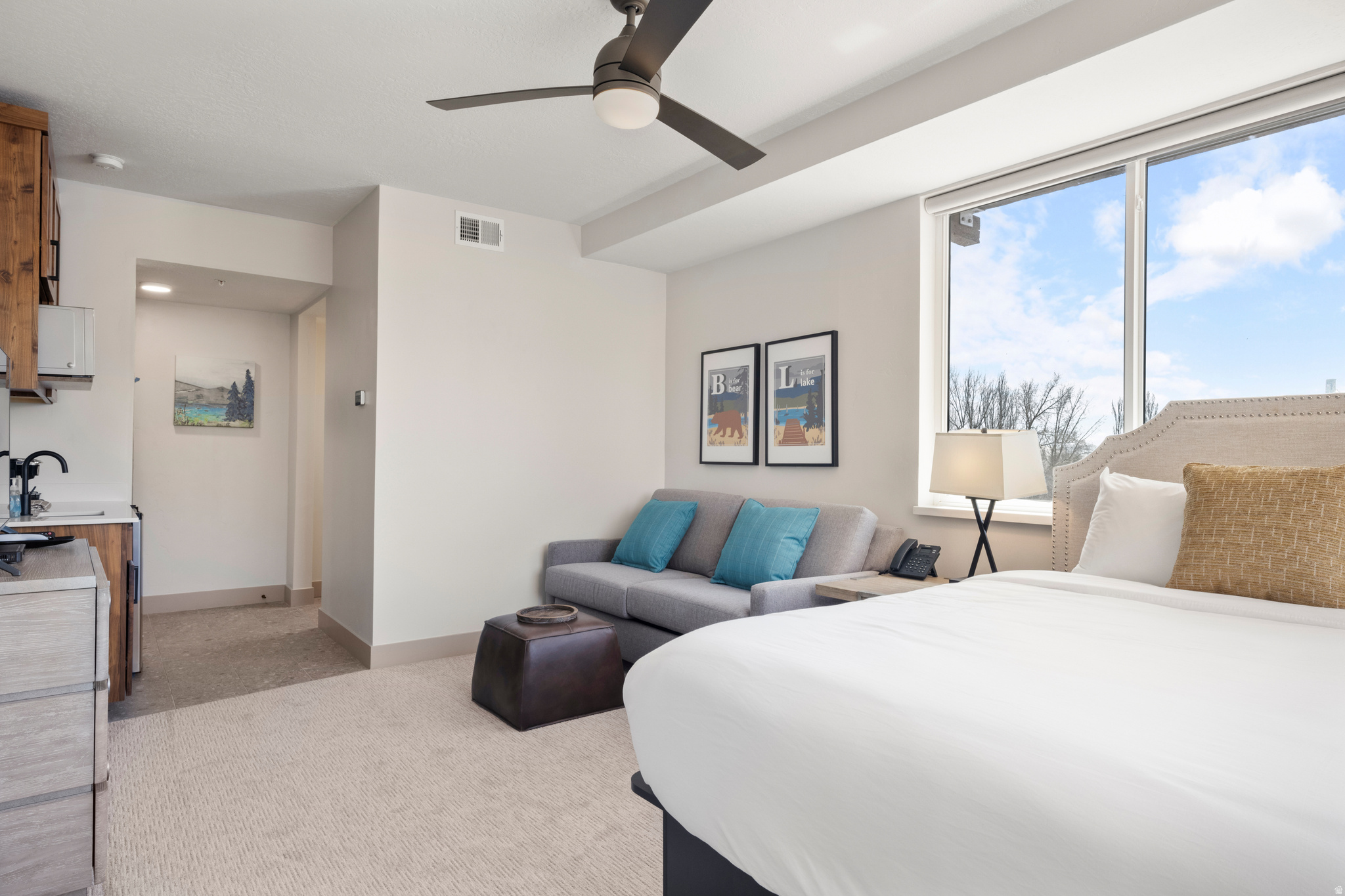 GARDEN CITY LAKE RESIDENCES - Residential