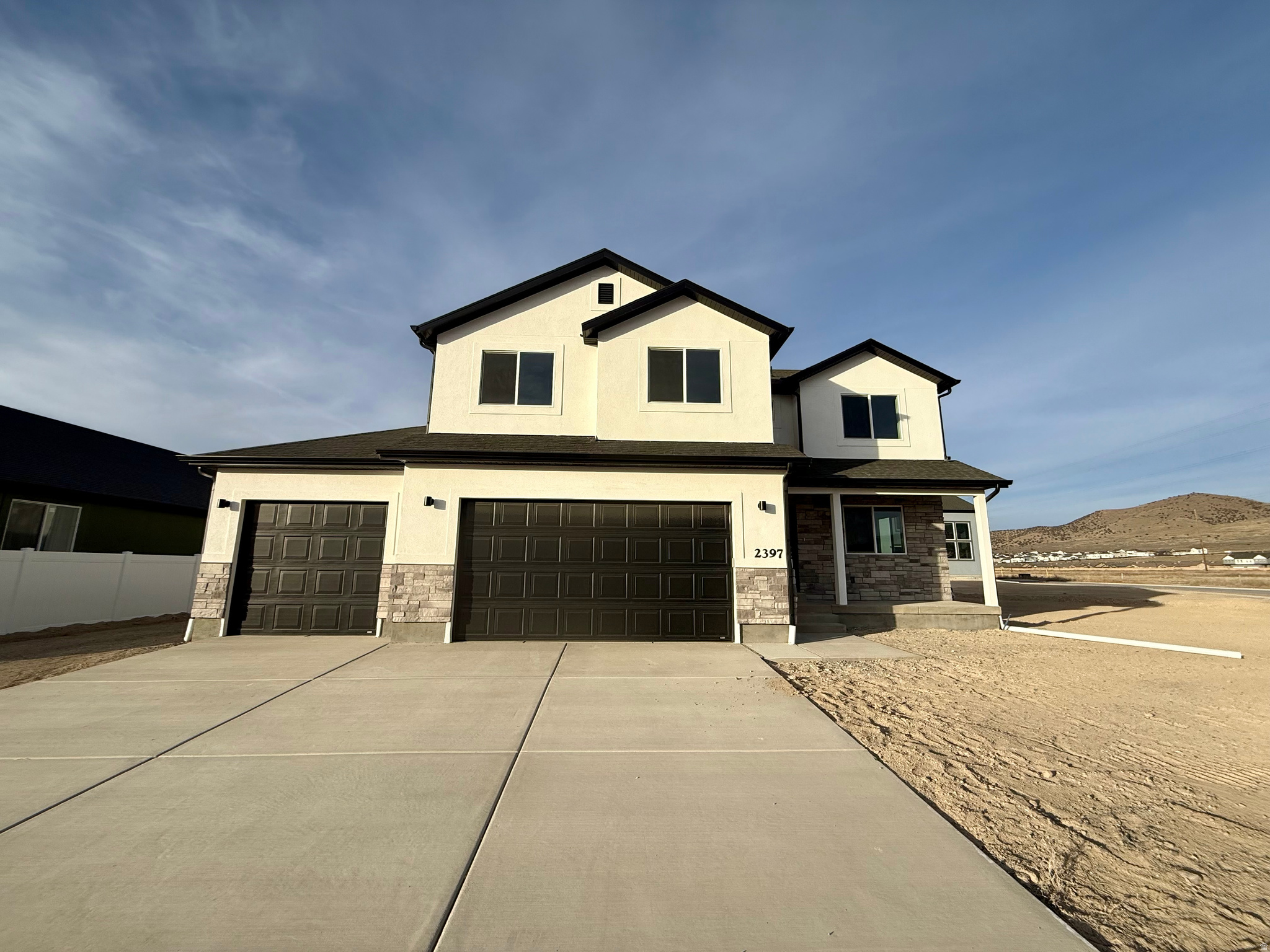 EAGLE POINT - Residential