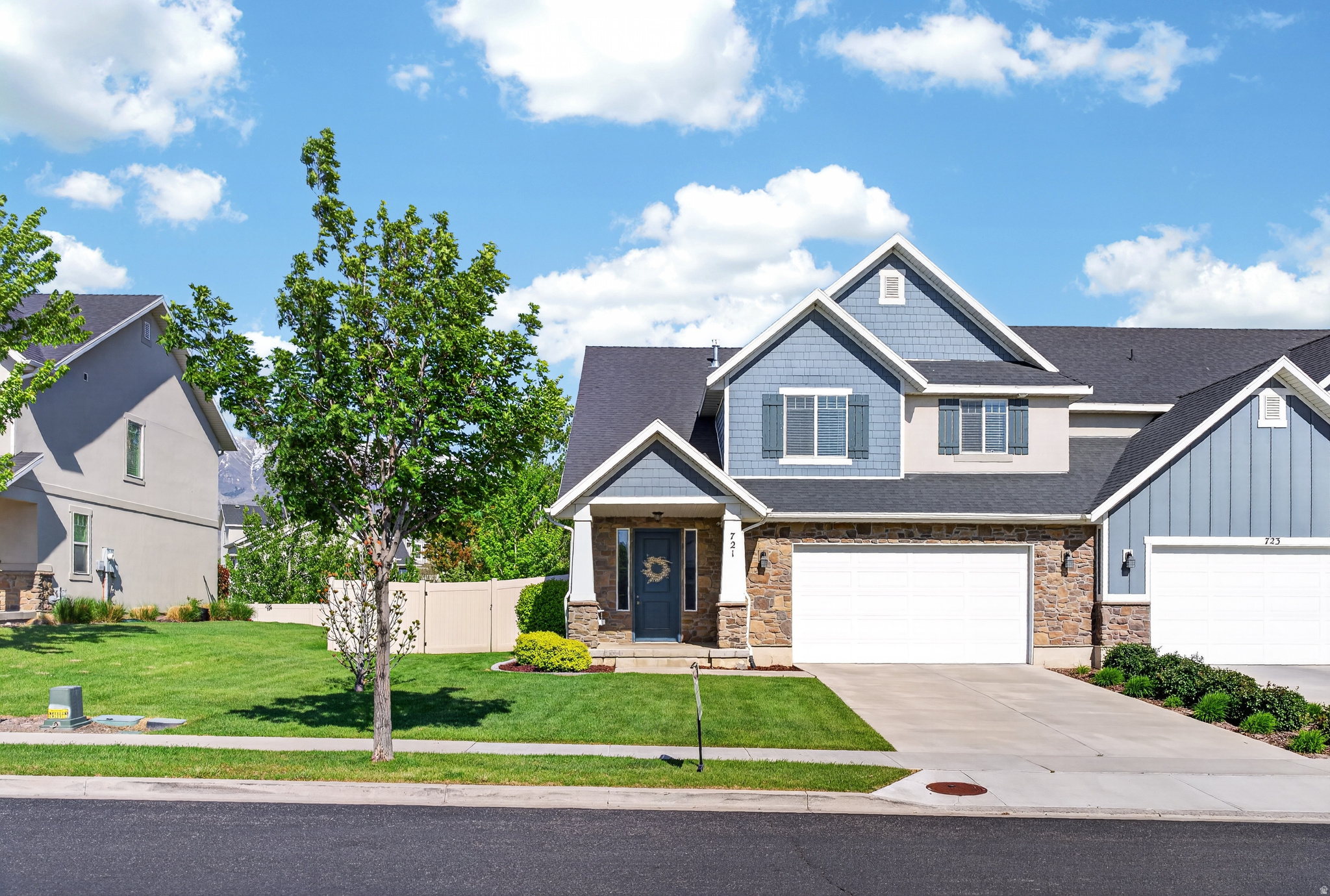 HARBOR VILLAGE - Residential