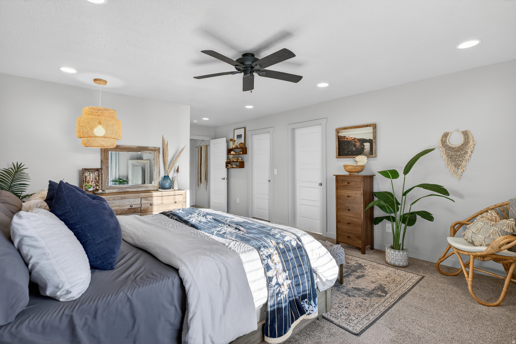 HARBOR VILLAGE - Residential