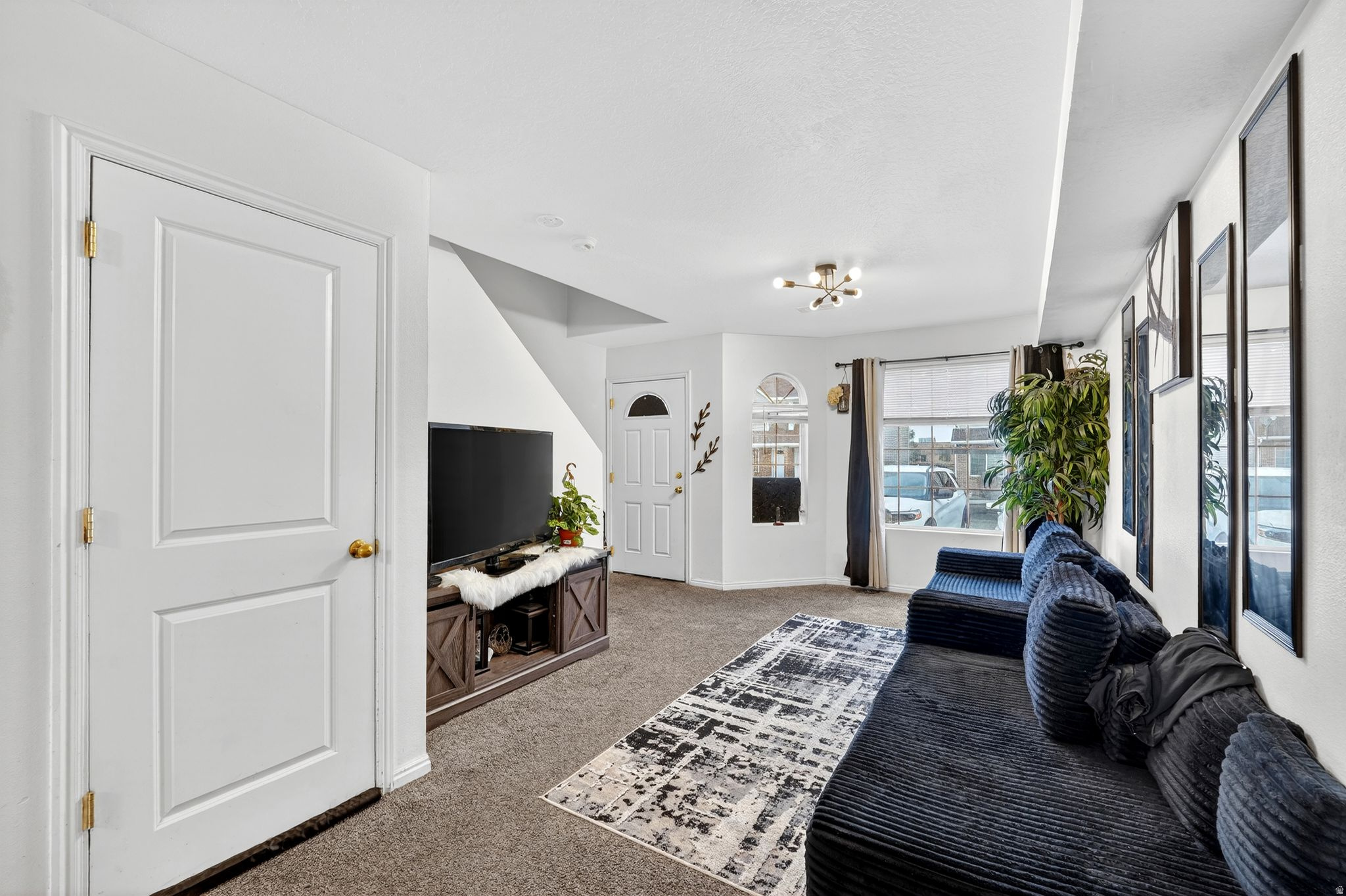 TOWNHOUSE ESTATES - Residential