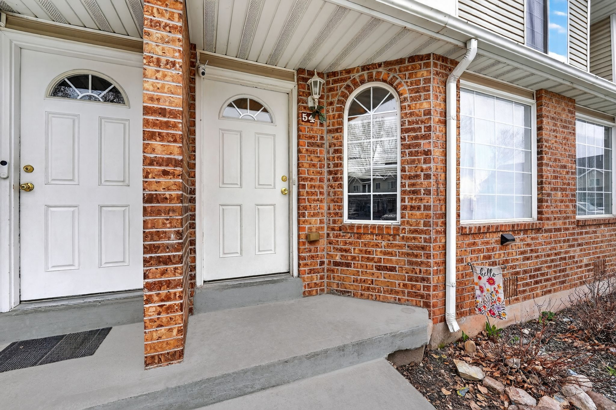 TOWNHOUSE ESTATES - Residential