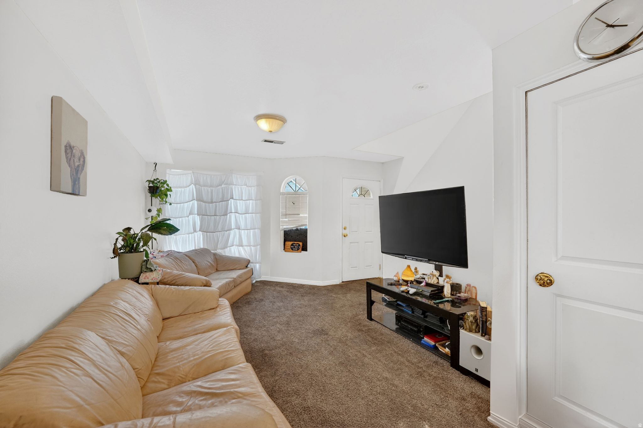 TOWNHOUSE ESTATES - Residential