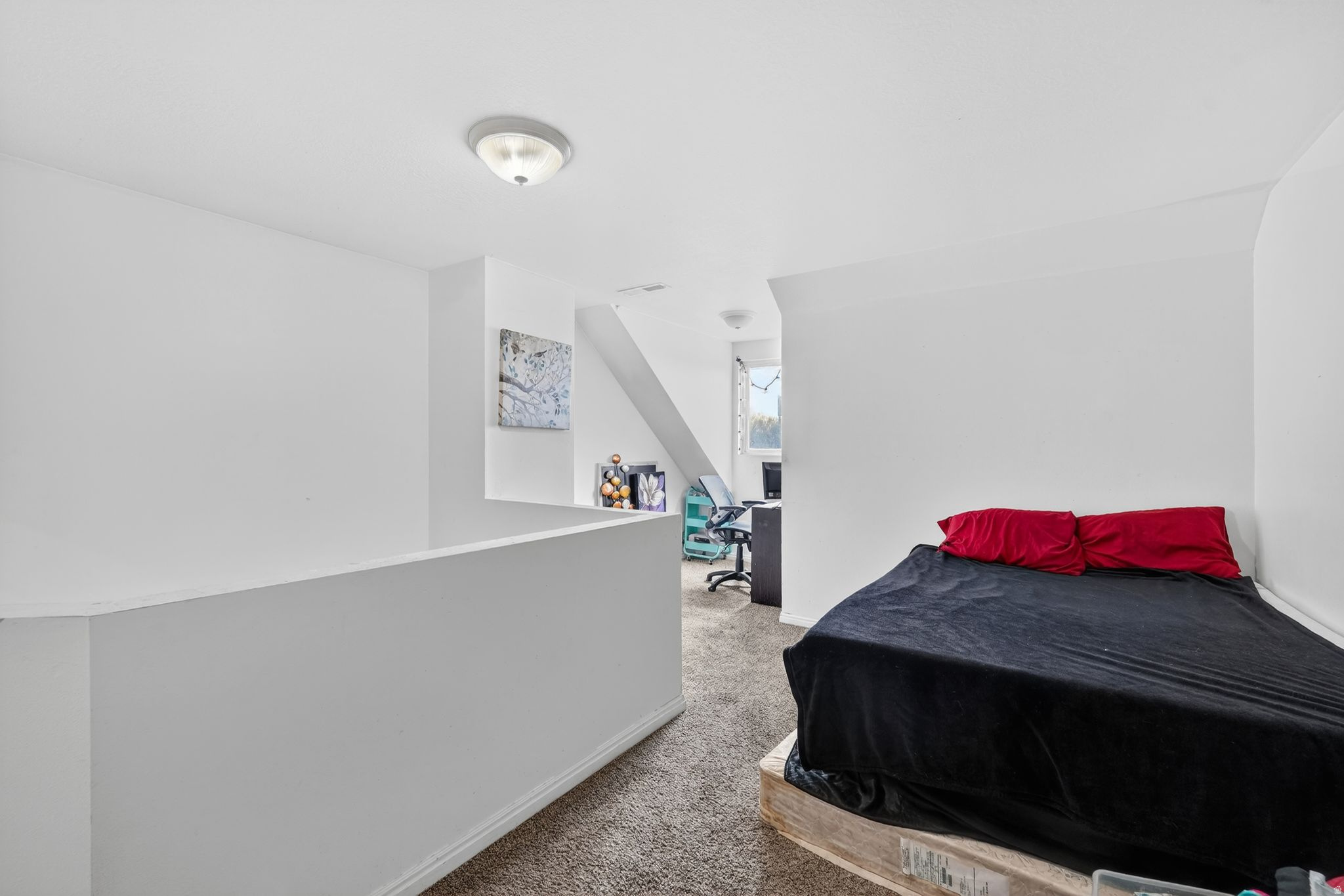 TOWNHOUSE ESTATES - Residential