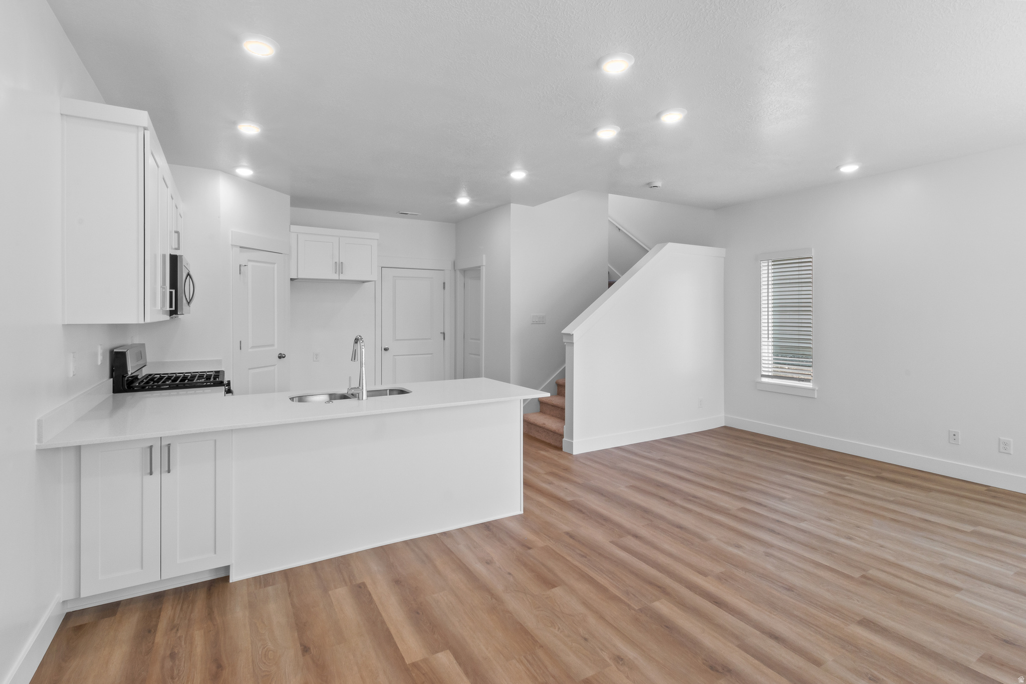 NORTH POINT - Residential