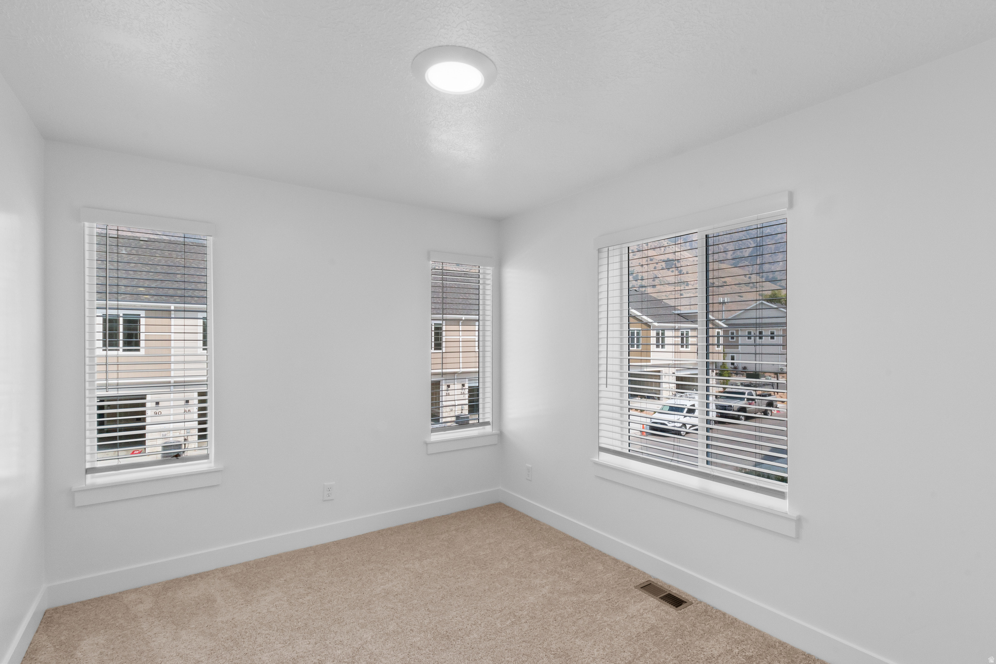 NORTH POINT - Residential