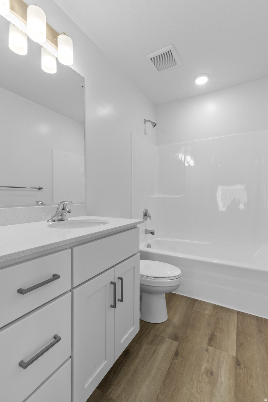 NORTH POINT - Residential