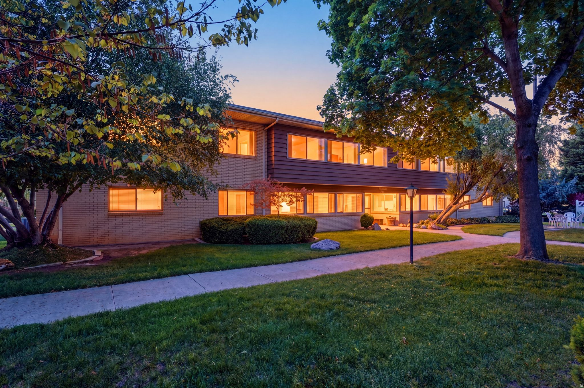 GRAYSTONE CONDO - Residential