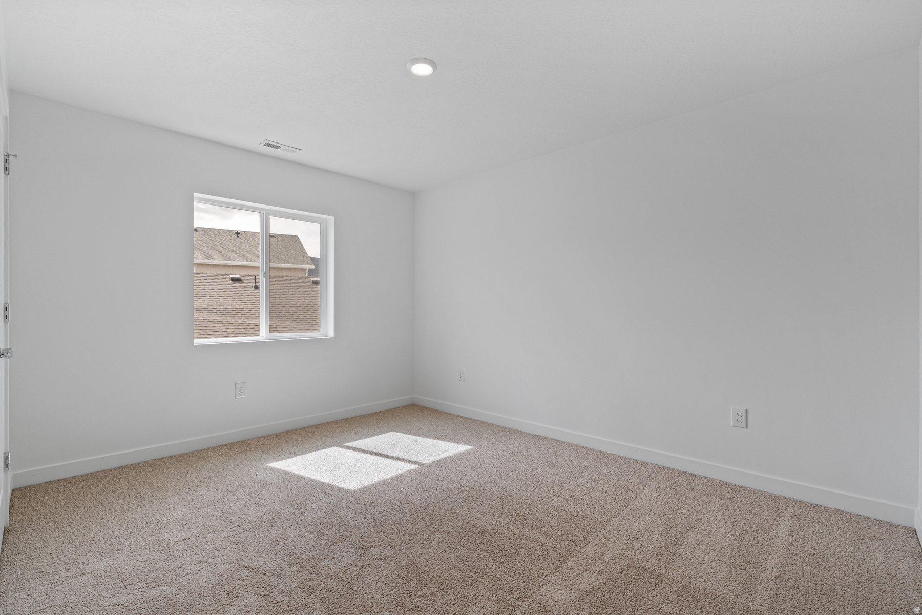 DESERT EDGE - Residential