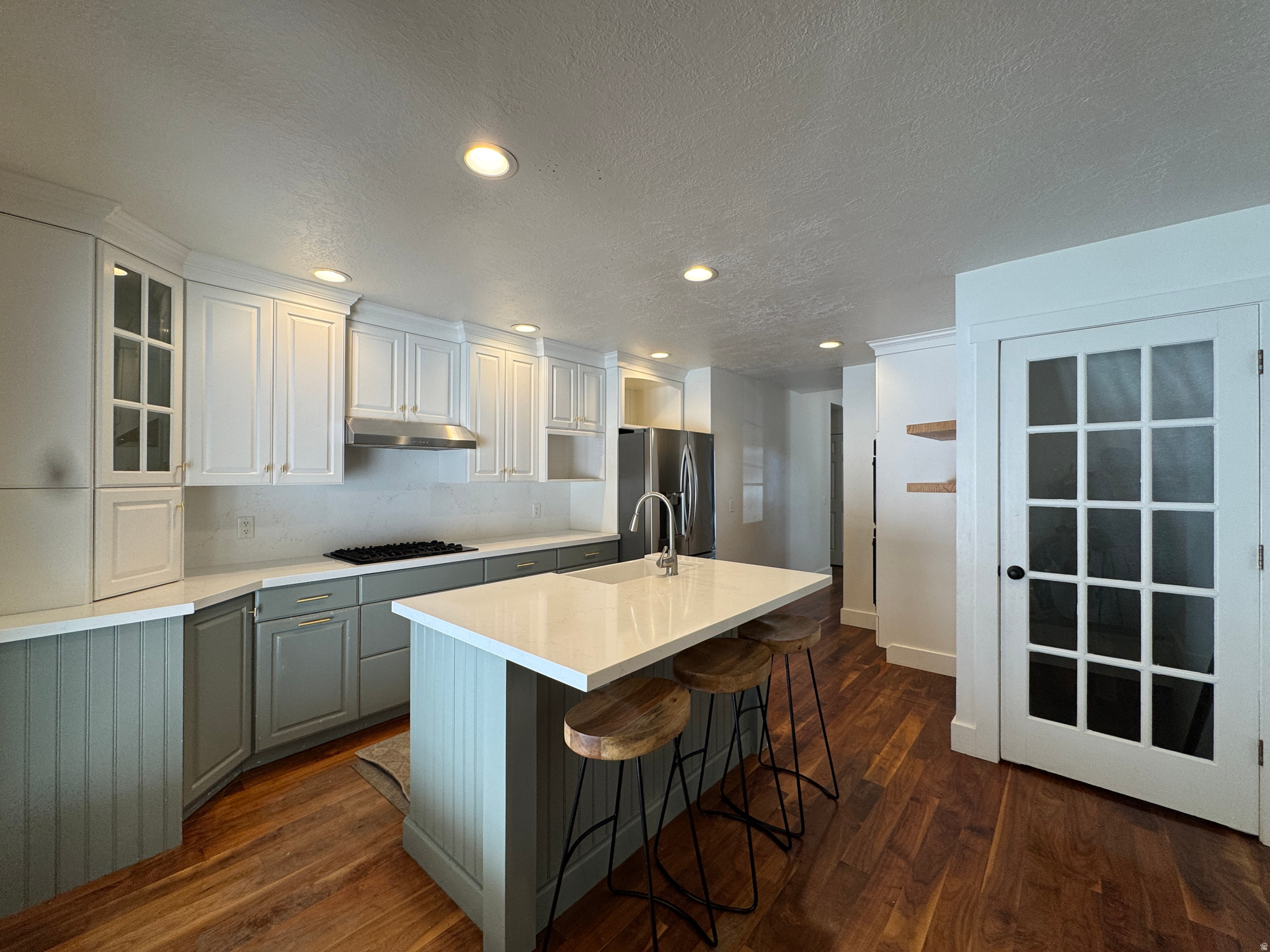 ROLLING HILLS ESTATES SUB - Residential