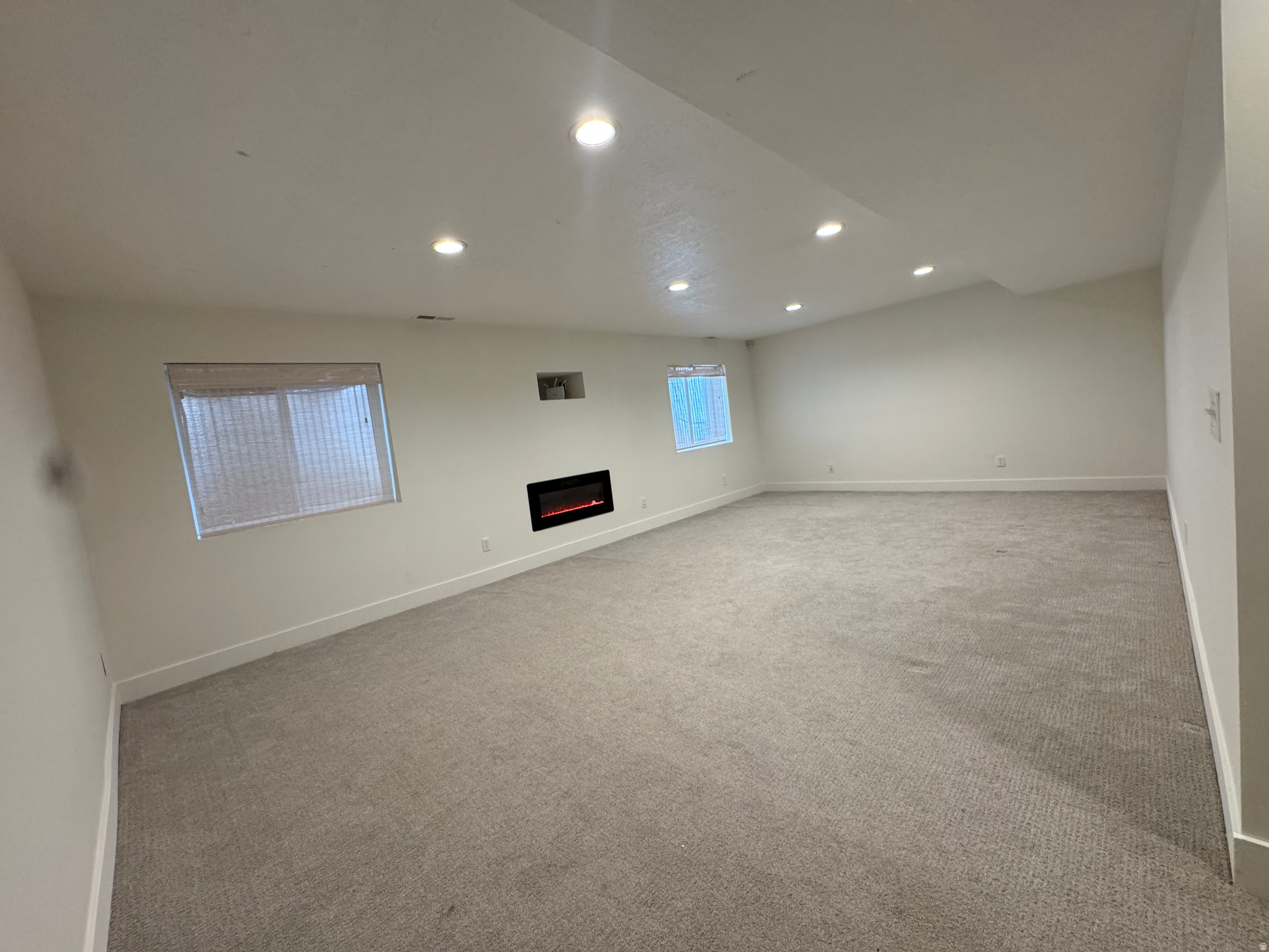 ROLLING HILLS ESTATES SUB - Residential