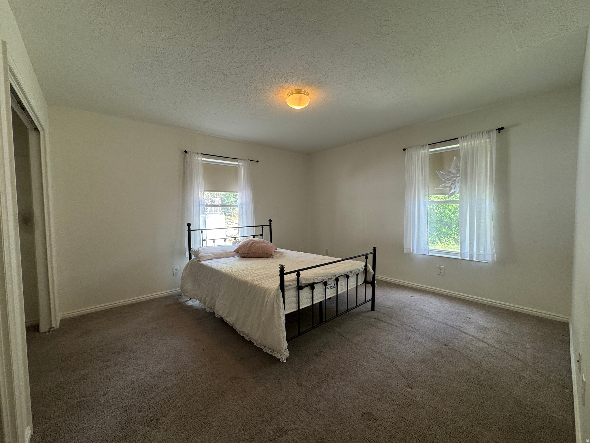 ROLLING HILLS ESTATES SUB - Residential