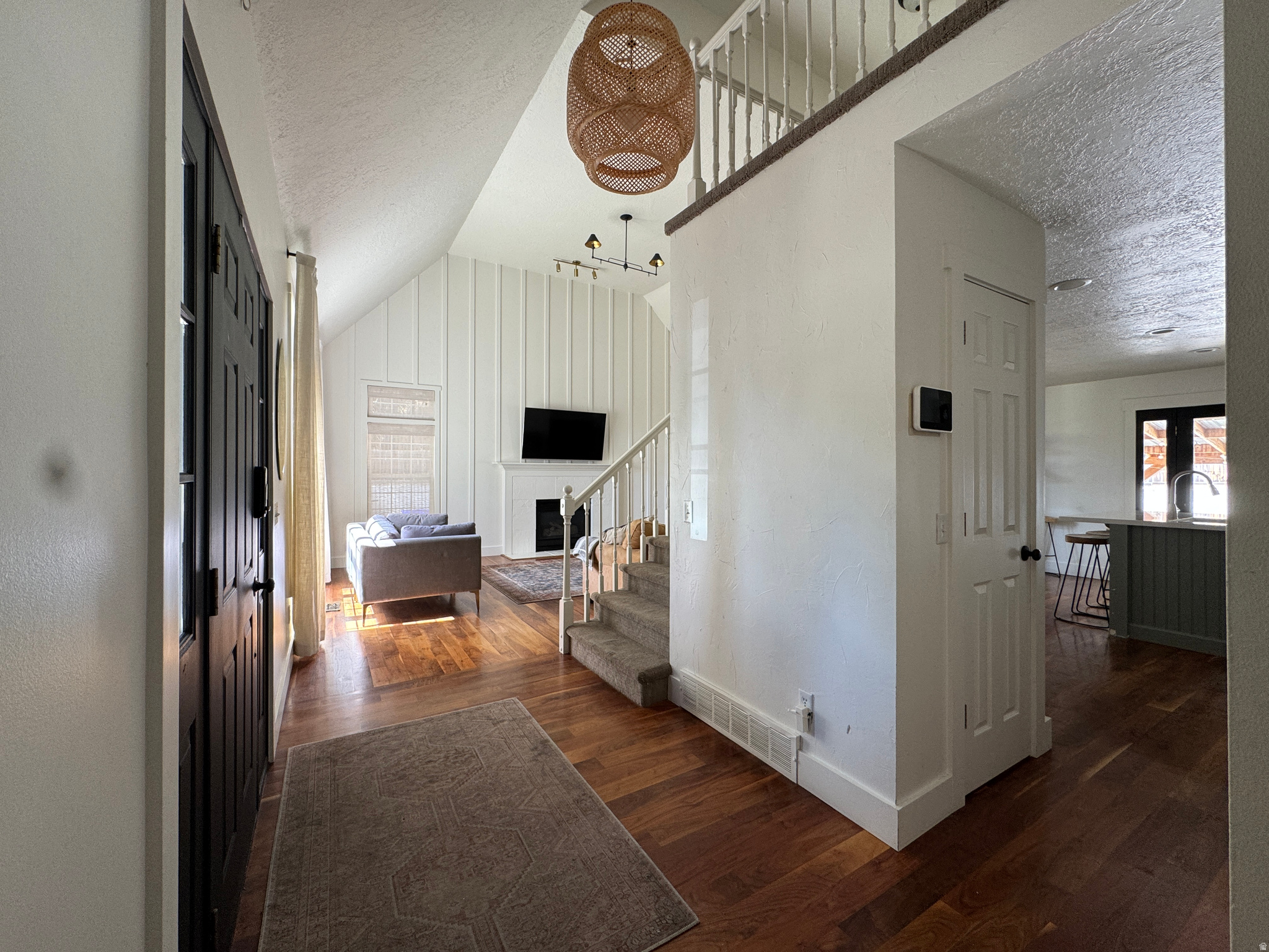 ROLLING HILLS ESTATES SUB - Residential