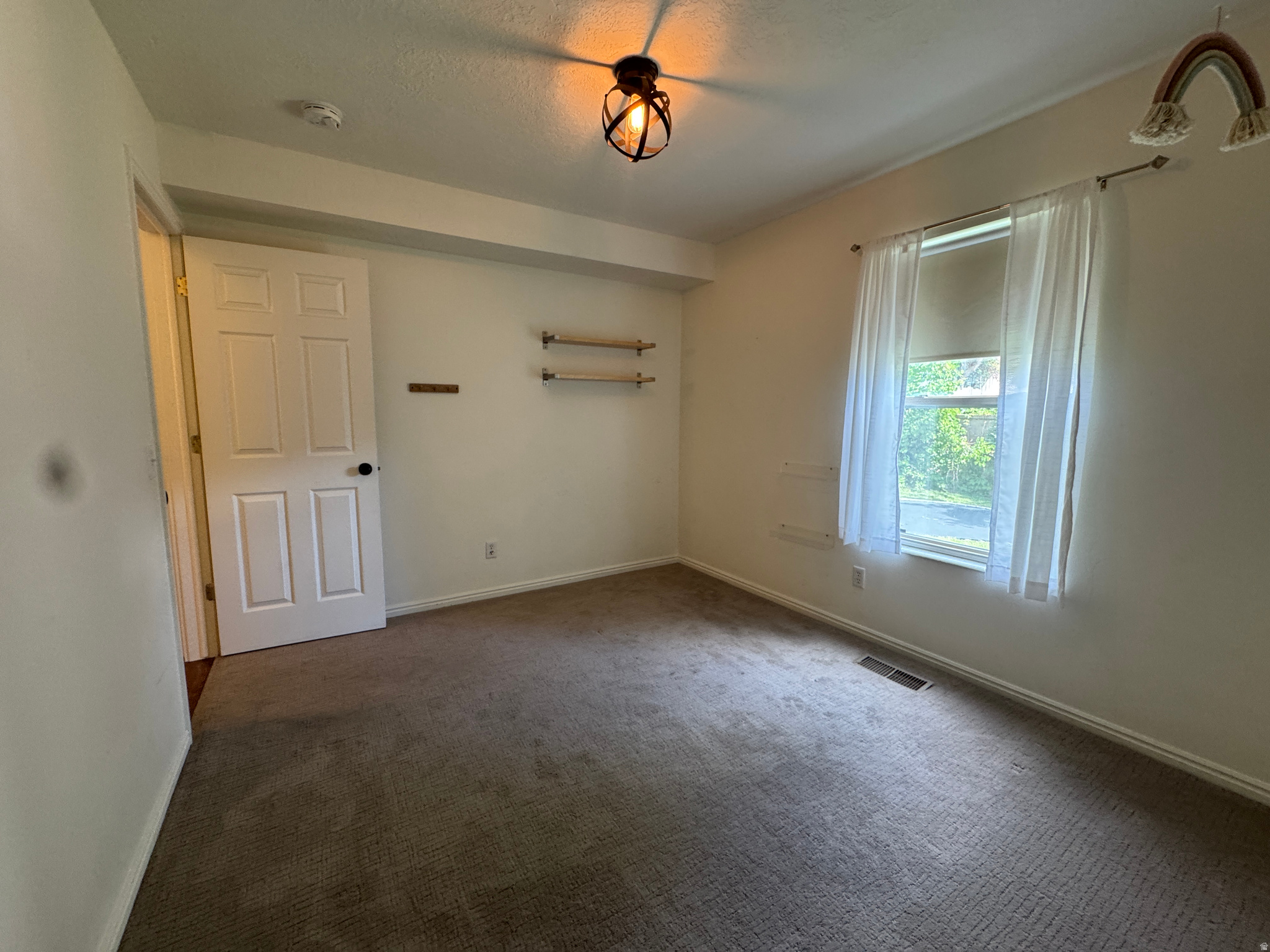ROLLING HILLS ESTATES SUB - Residential
