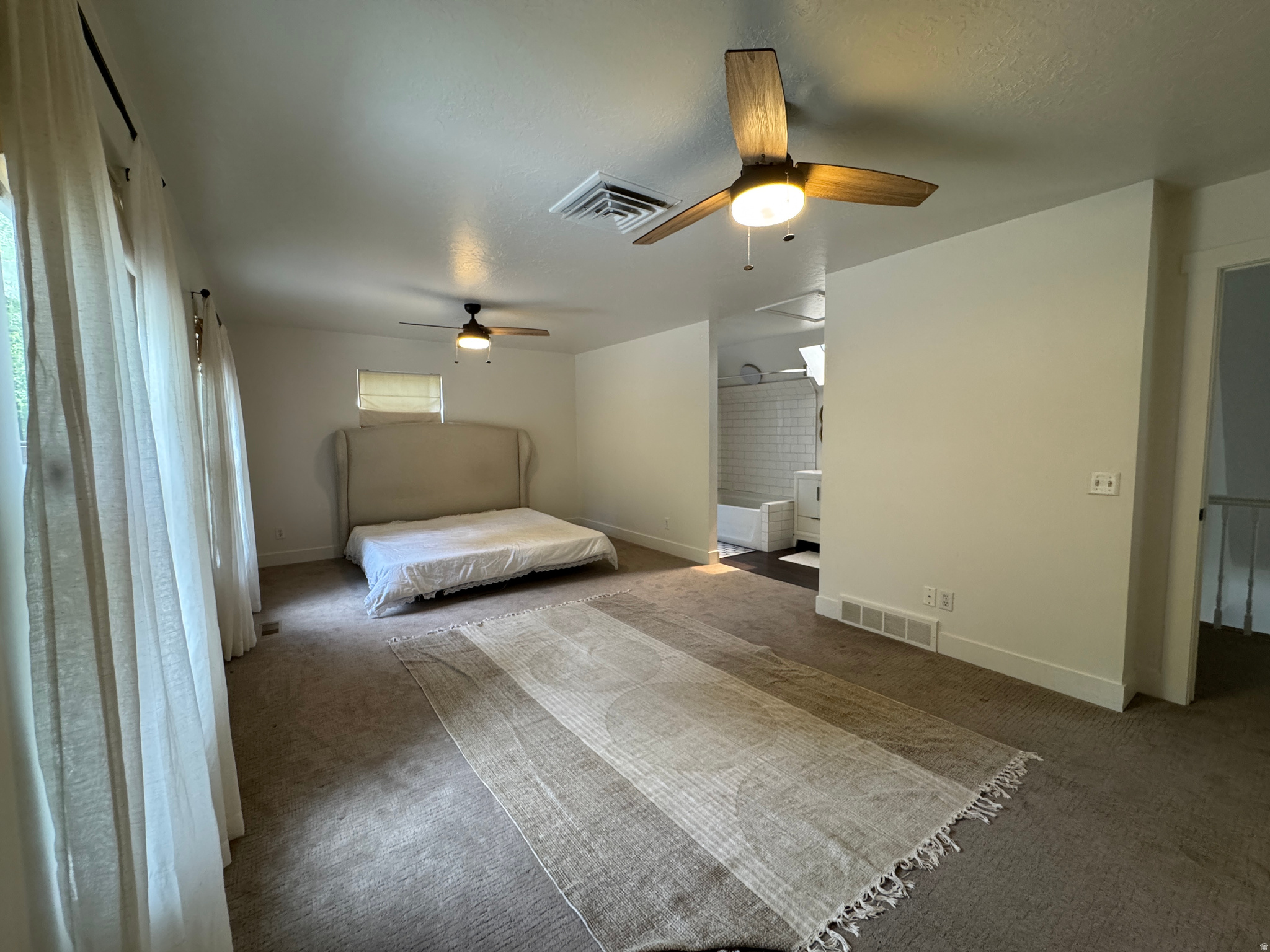 ROLLING HILLS ESTATES SUB - Residential
