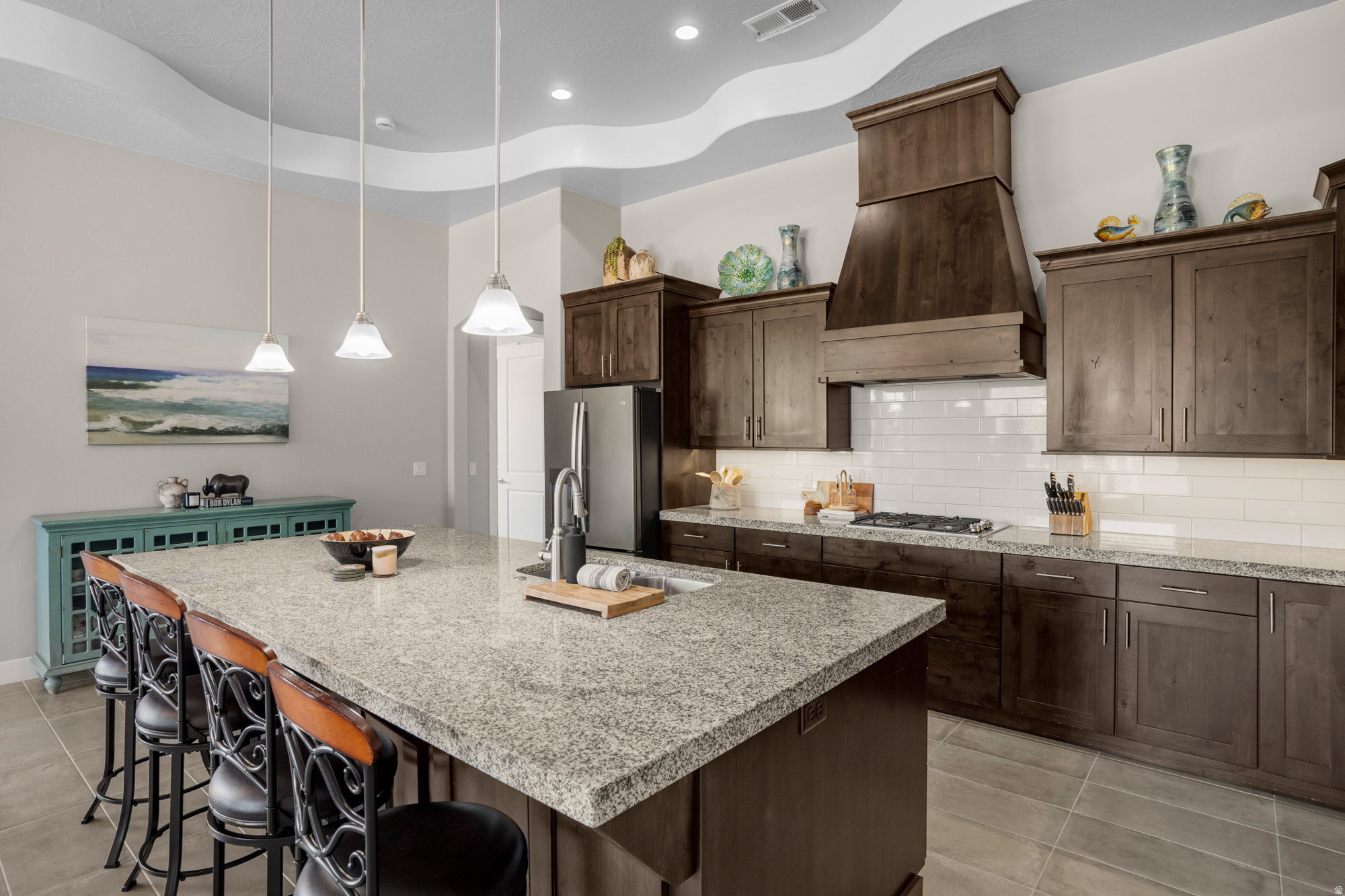 LEDGES OF ST GEORGE WHITE ROCKS PH 4 - Residential