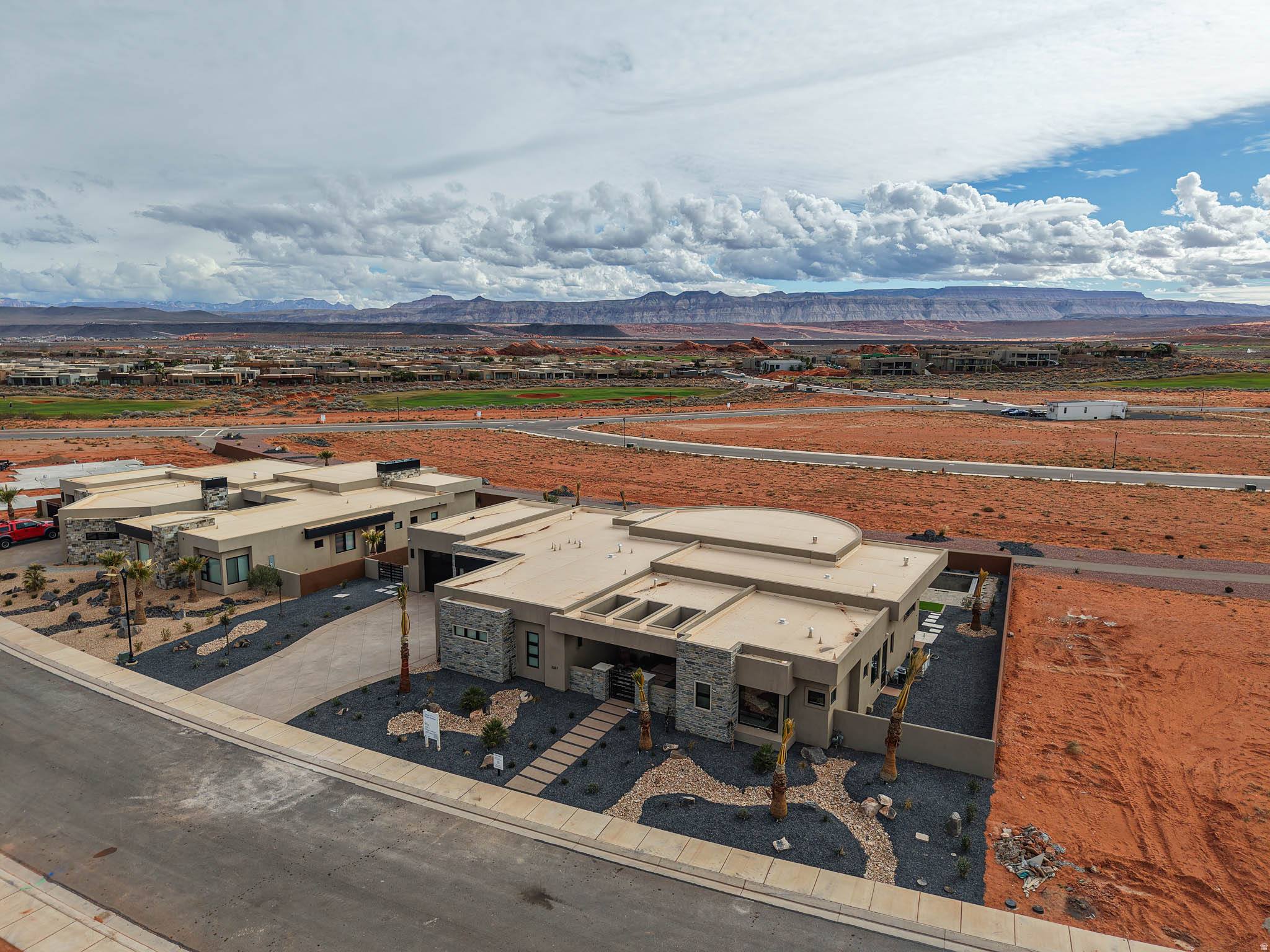 THE ESTATES AT SAND HOLLOW RESORT - Residential