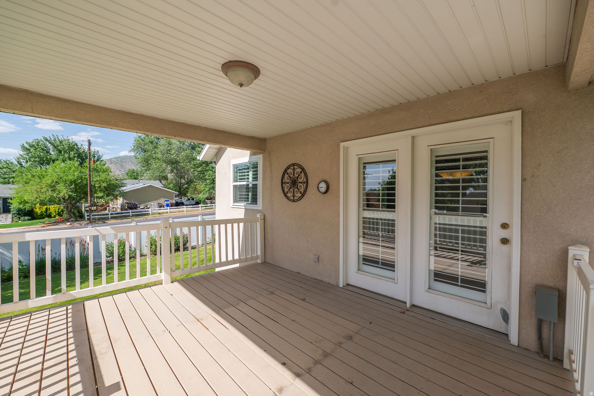 CREEKSIDE ESTATES - Residential