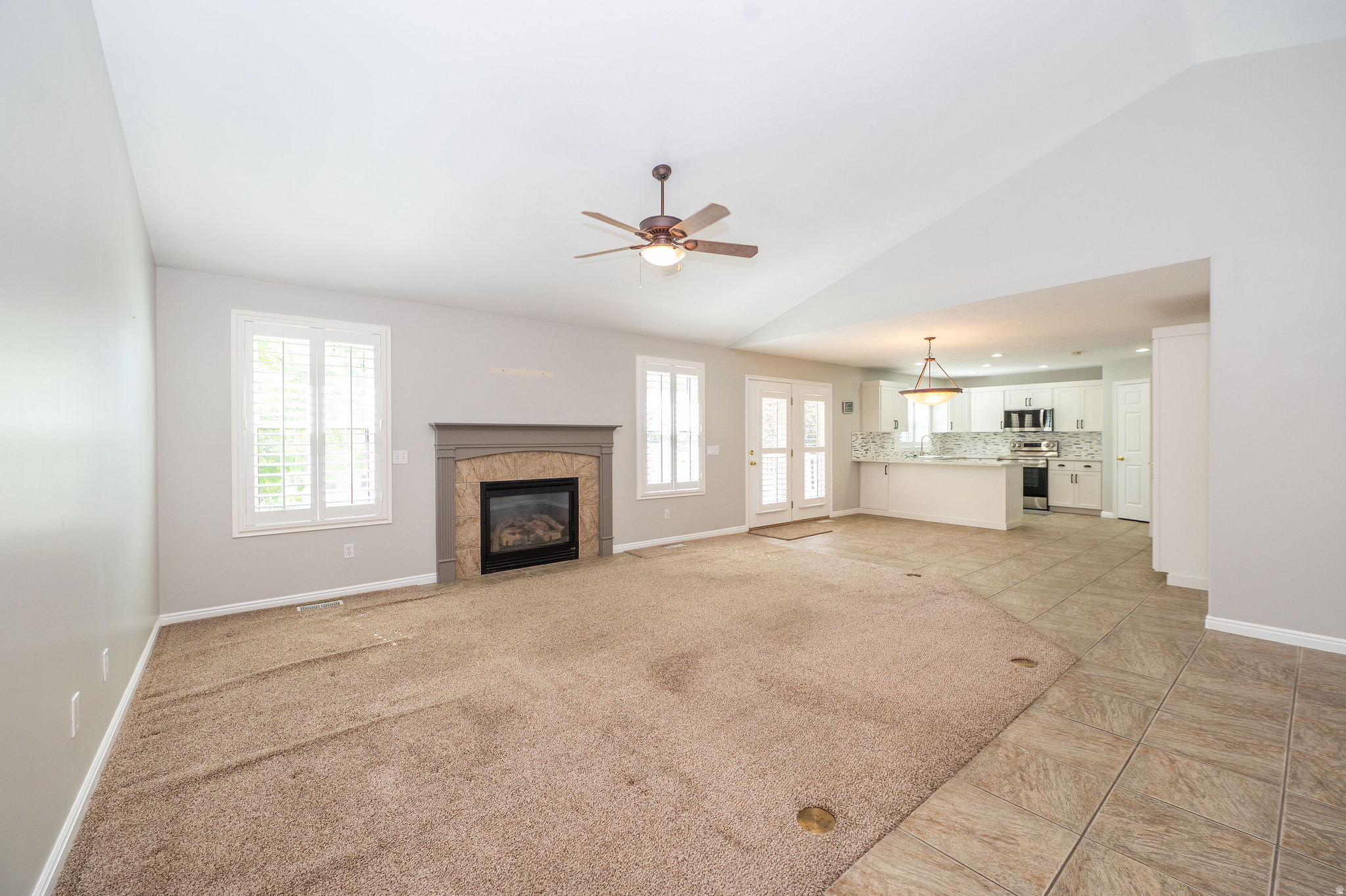 CREEKSIDE ESTATES - Residential