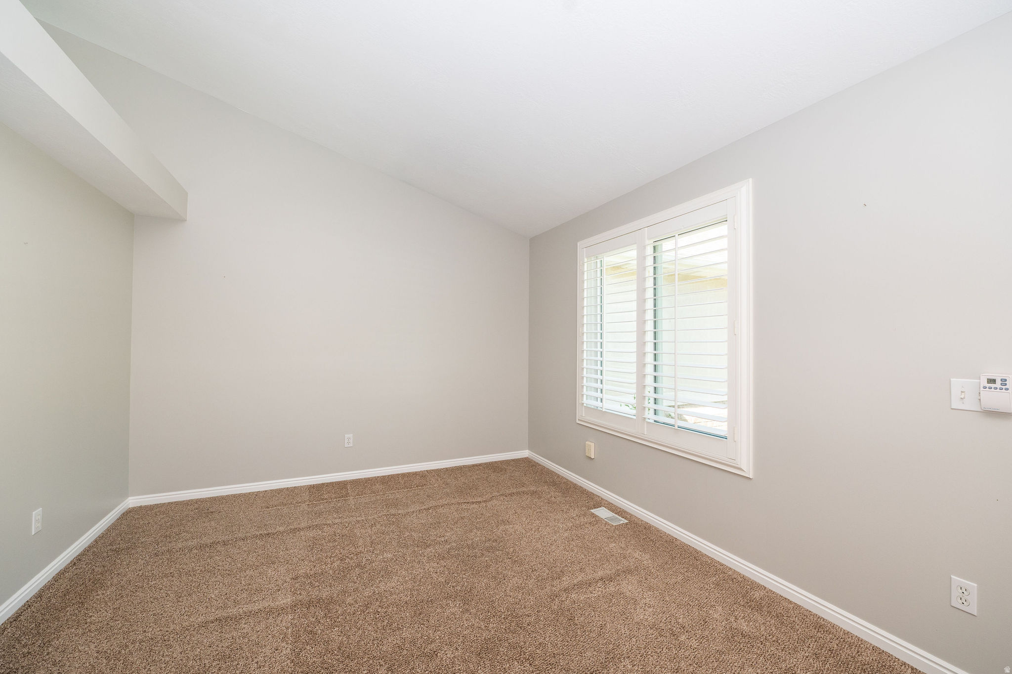 CREEKSIDE ESTATES - Residential