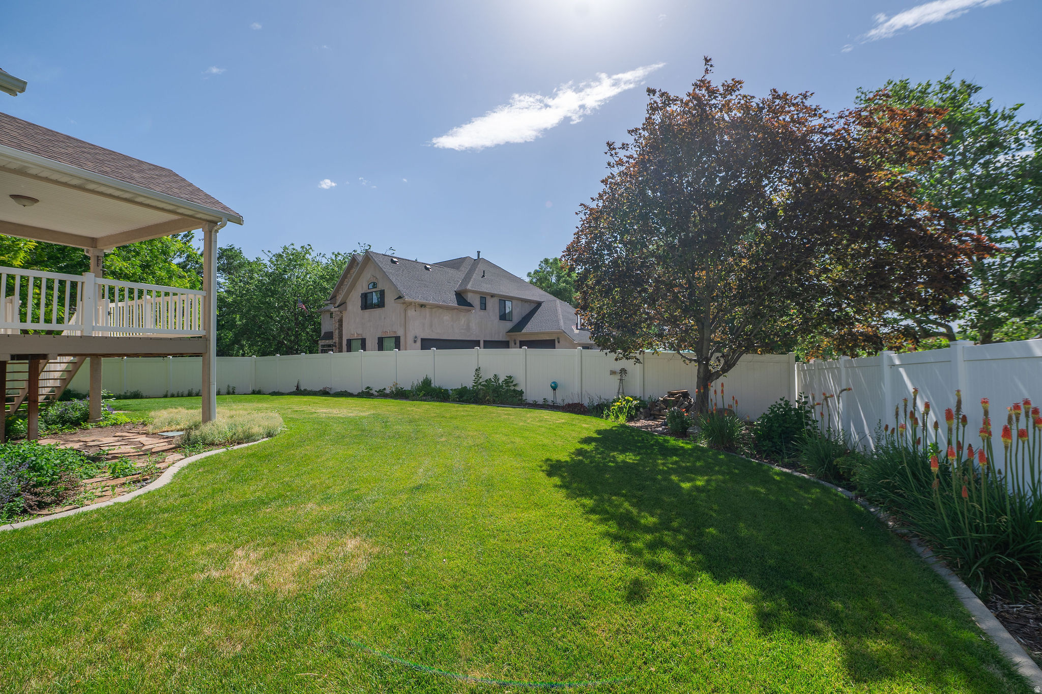 CREEKSIDE ESTATES - Residential