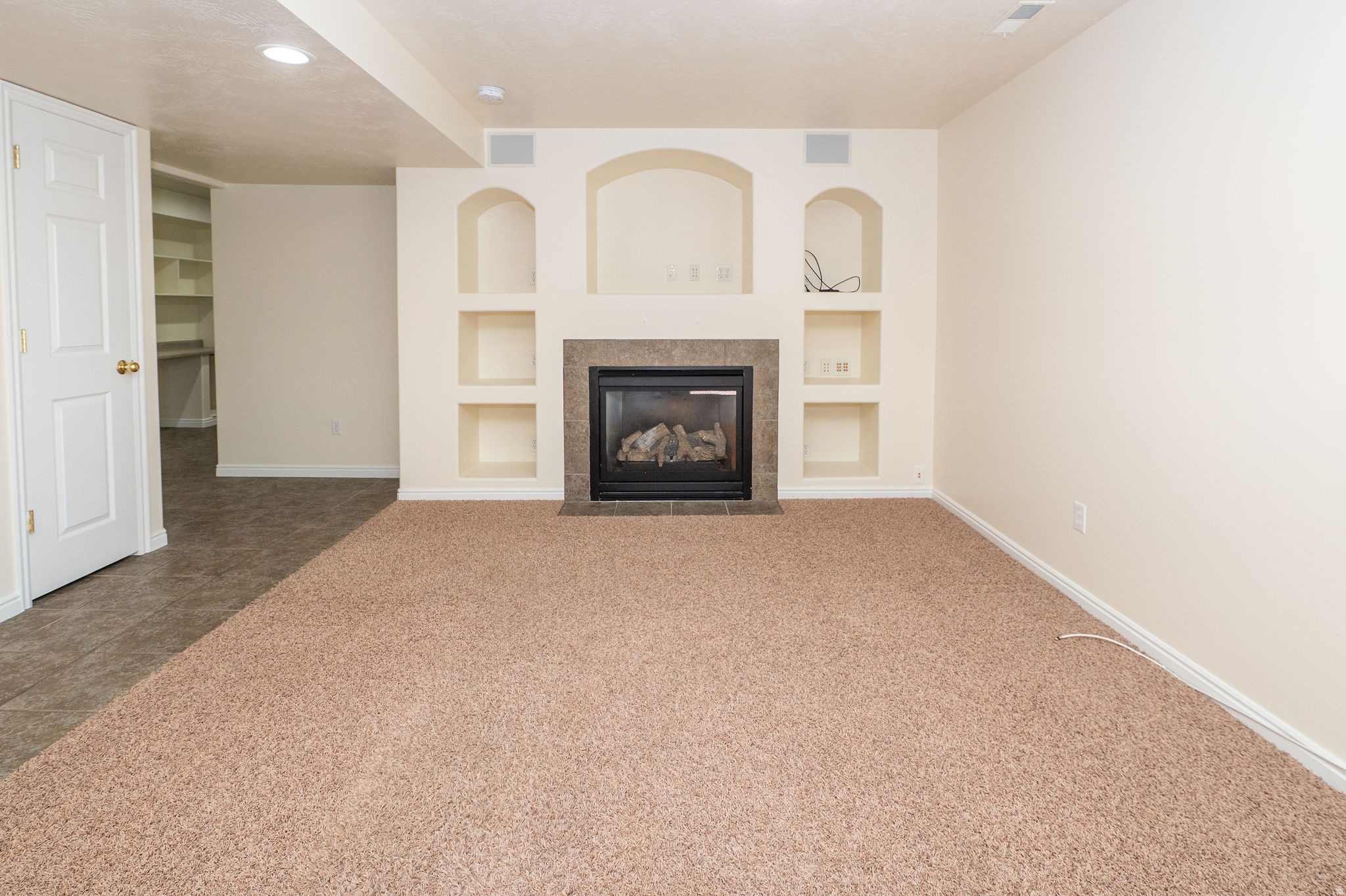 CREEKSIDE ESTATES - Residential