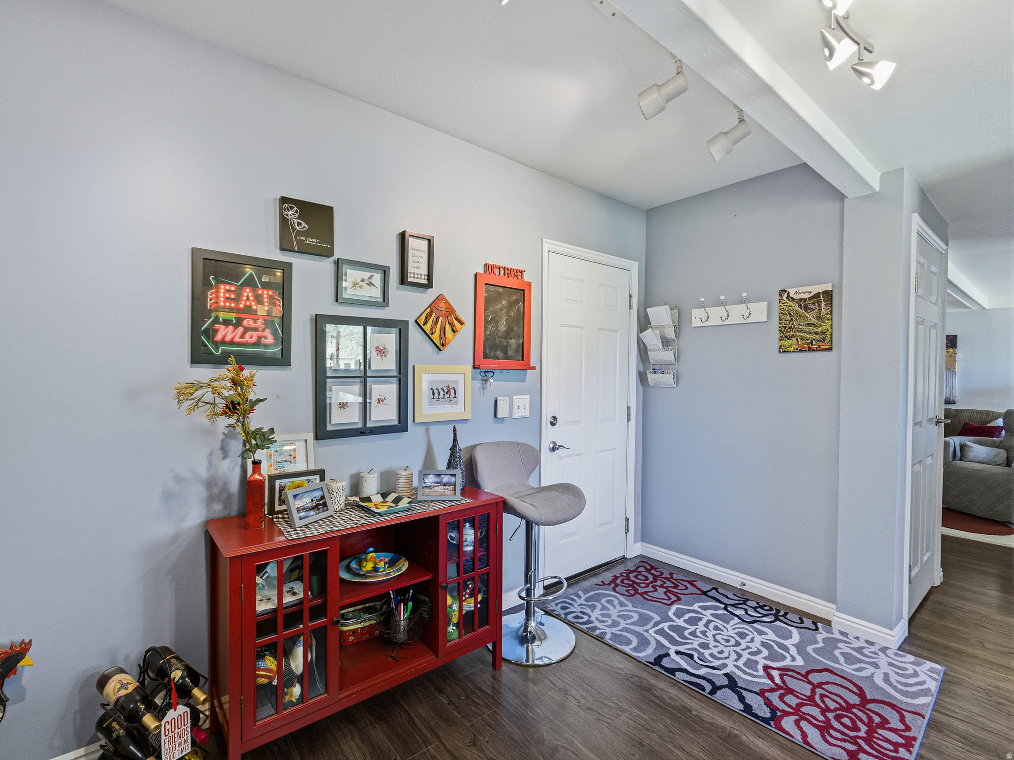 BARRINGTON PARK - Residential