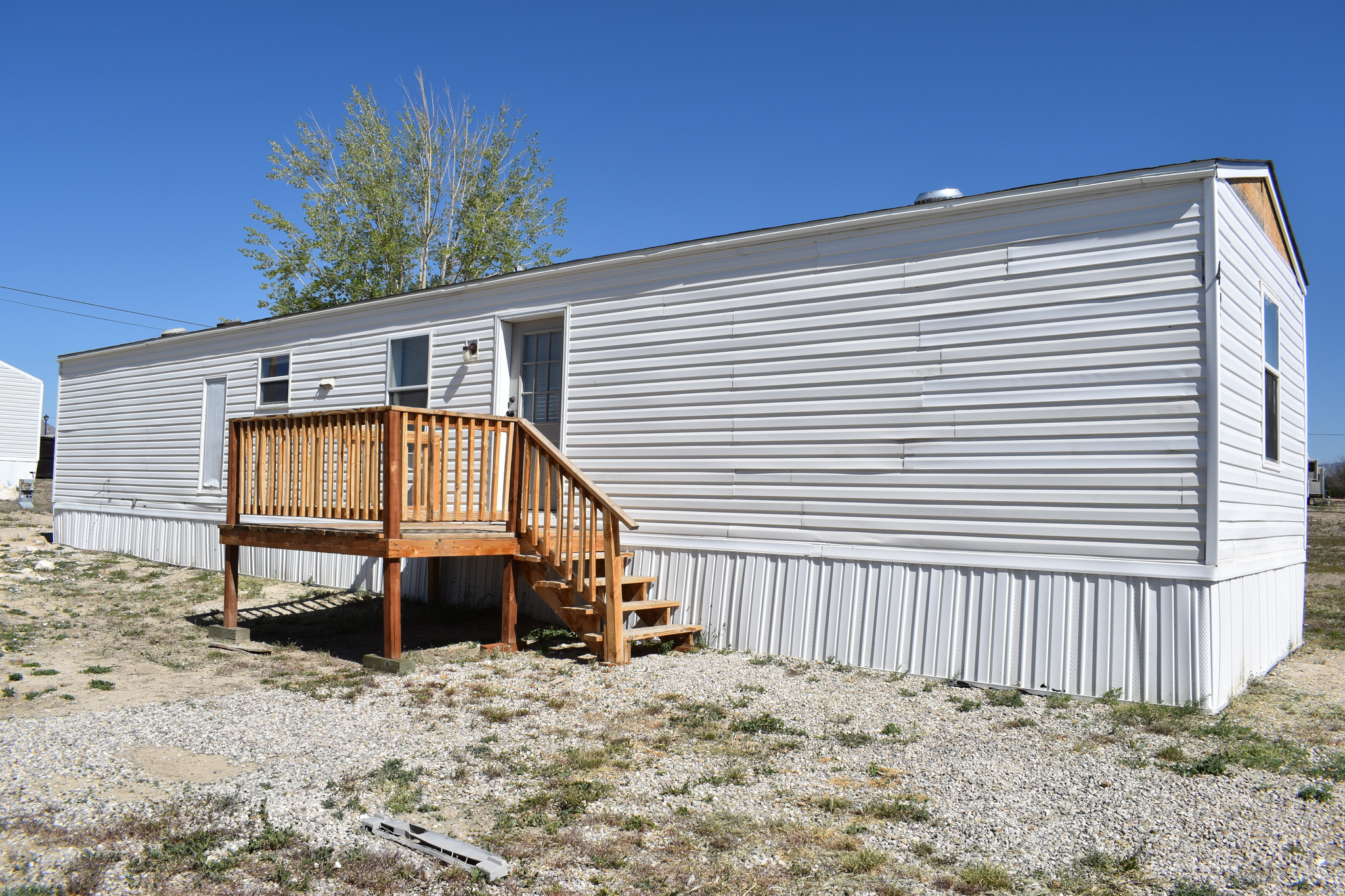 Completely remodeled and move-in ready! This charming 3-bedroom, 1-bath mobile home features updated flooring, modern fixtures, and a beautifully refreshed interior throughout. Enjoy an open and inviting living space, functional layout, and stylish upgrades that make this home feel like new. Perfect for affordable living, a first home, or an investment opportunity. Don't miss this clean, updated home ready for its new owner!