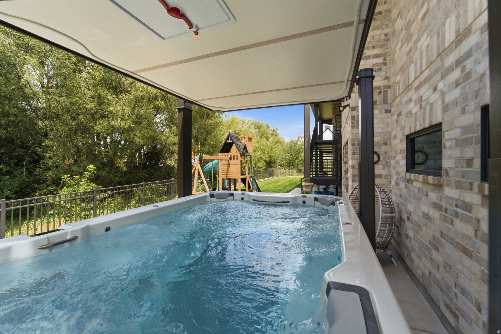 GREENWOOD CREEK - Residential