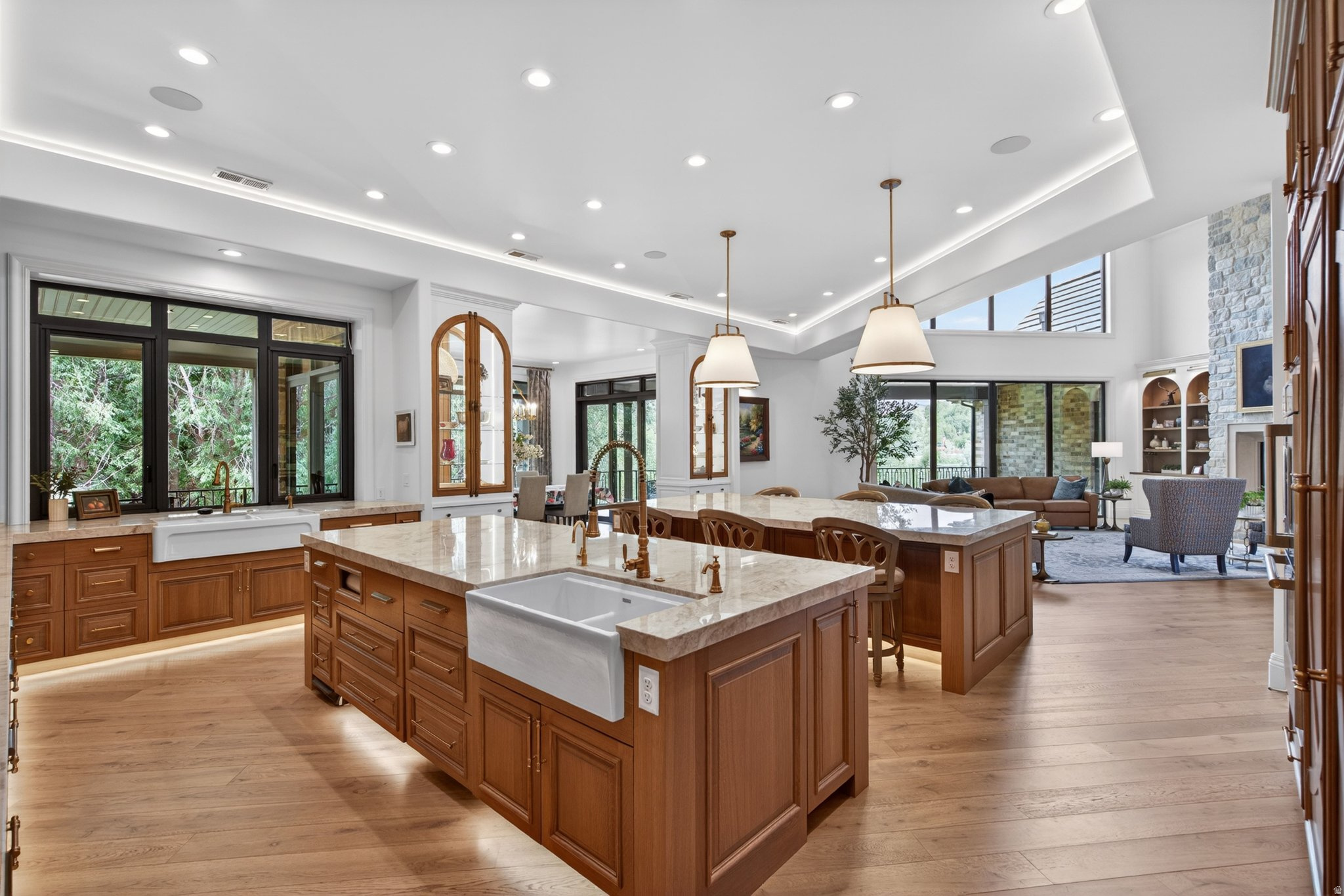 GREENWOOD CREEK - Residential