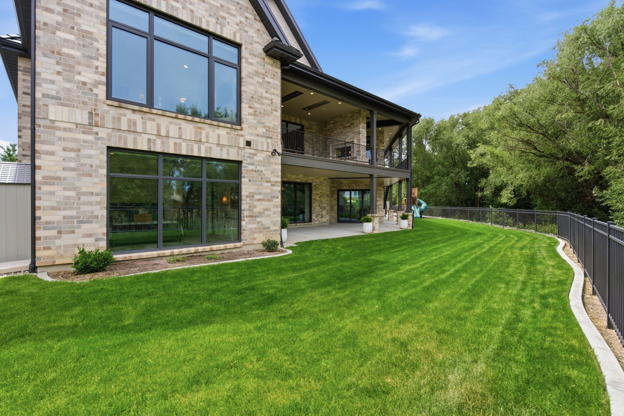 GREENWOOD CREEK - Residential