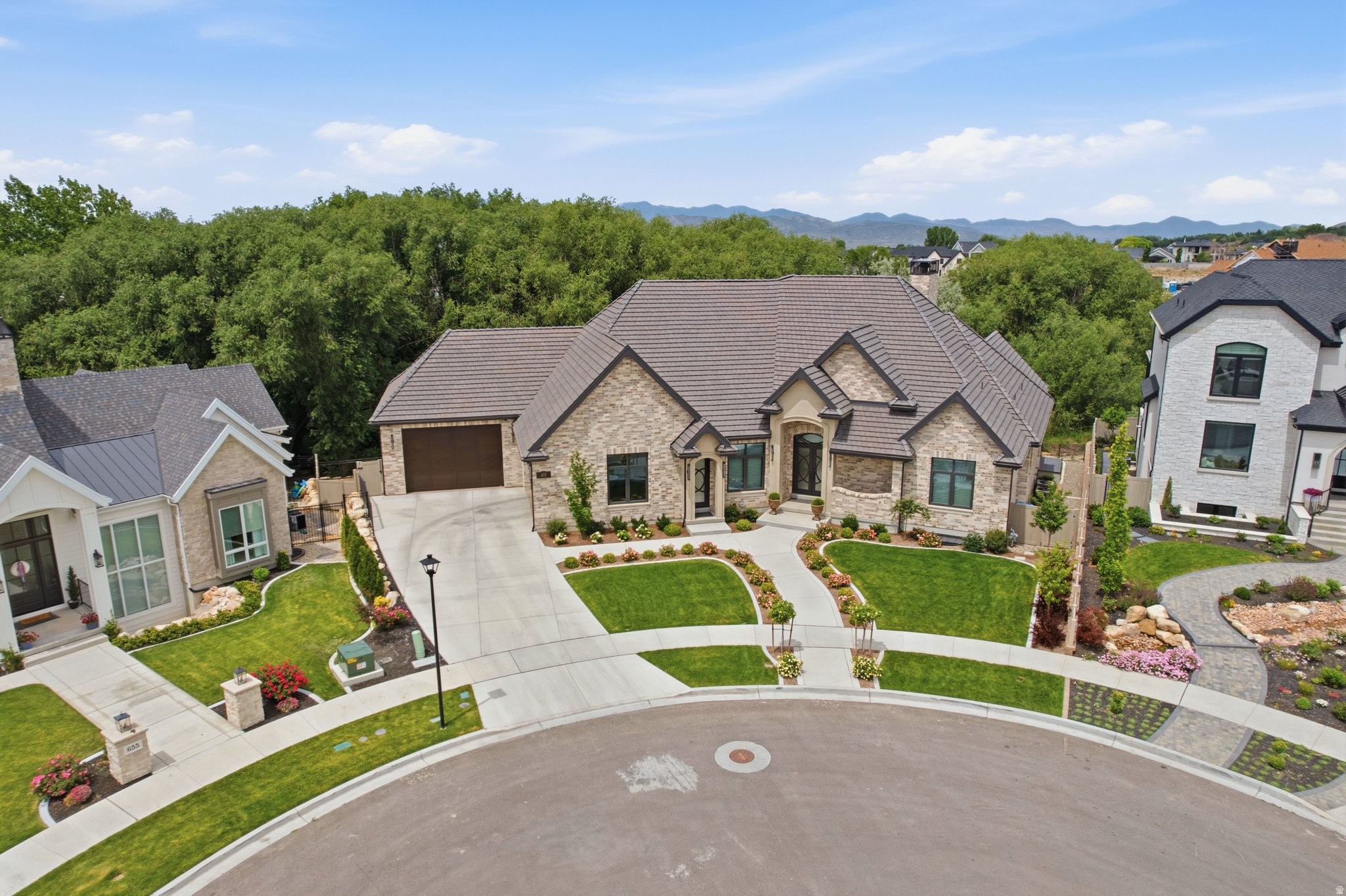 GREENWOOD CREEK - Residential