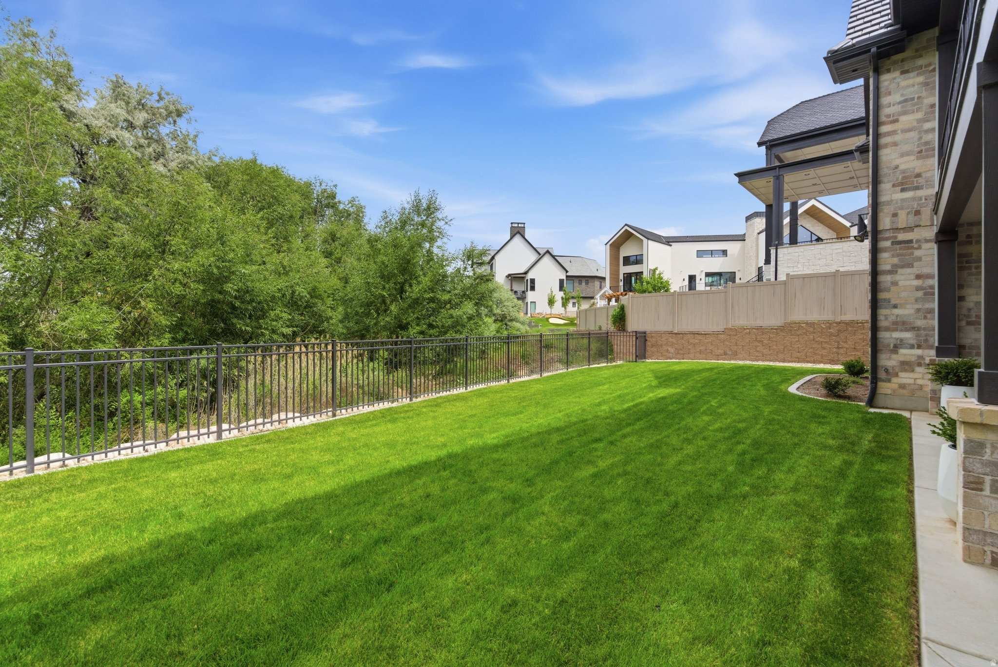 GREENWOOD CREEK - Residential