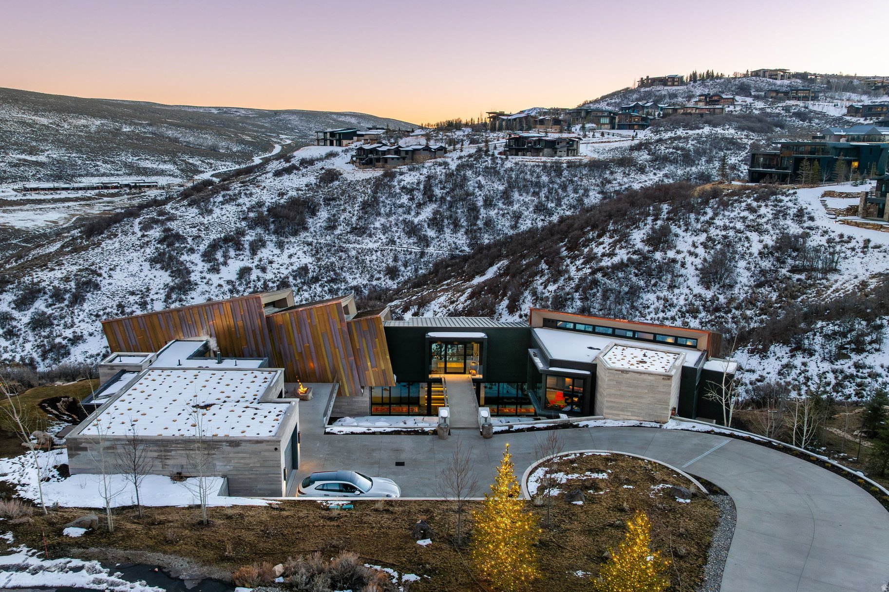 PROMONTORY - Residential