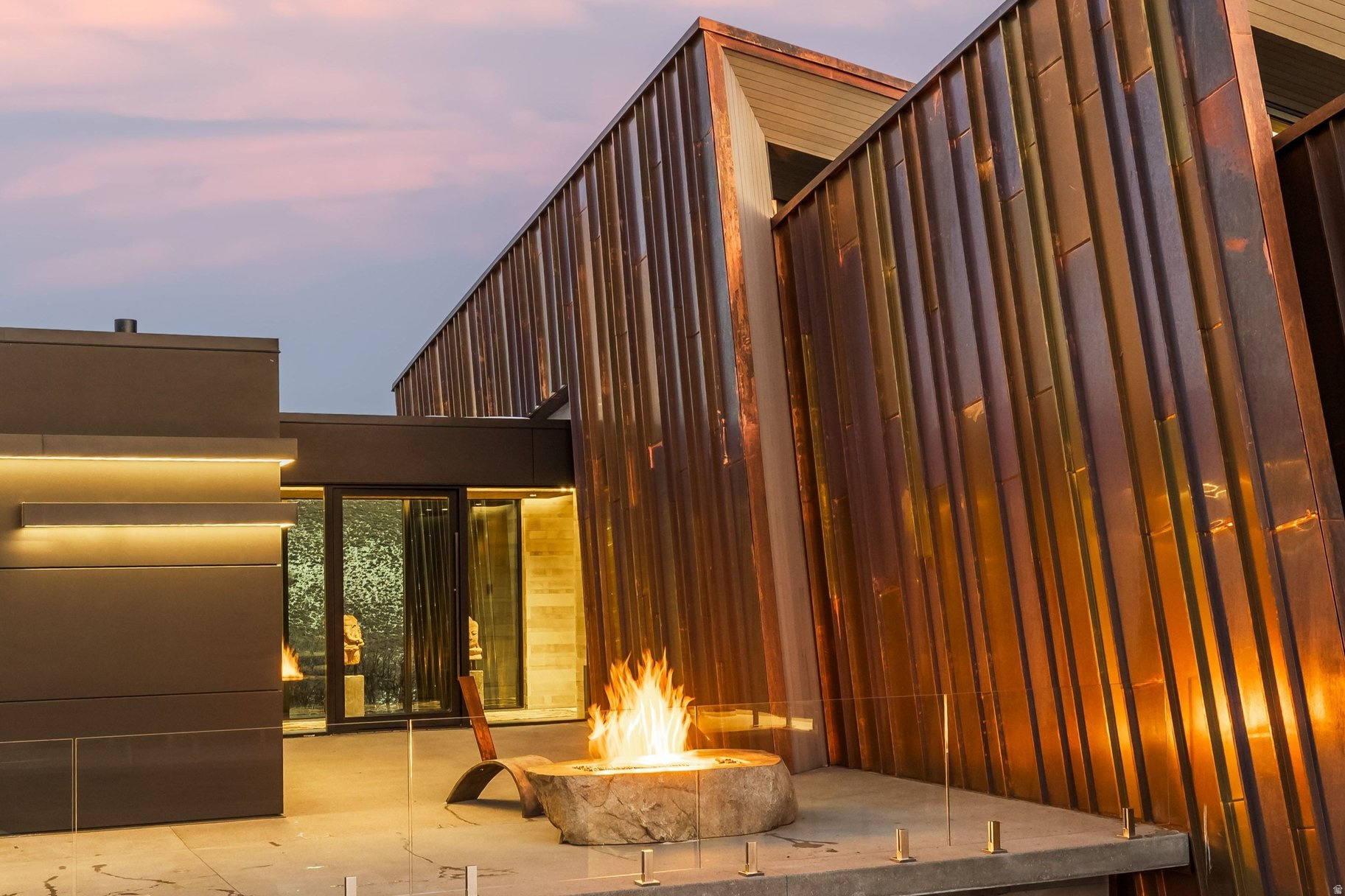 PROMONTORY - Residential
