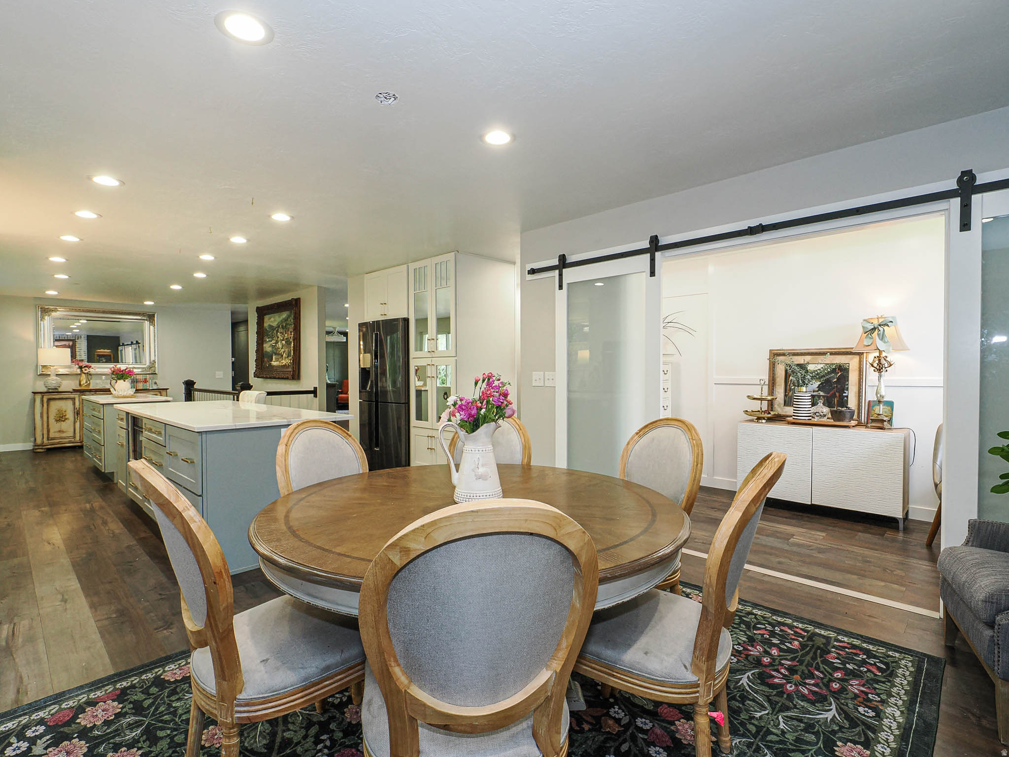 HIDDEN VALLEY COUNTRY CLUB ESTATES - Residential