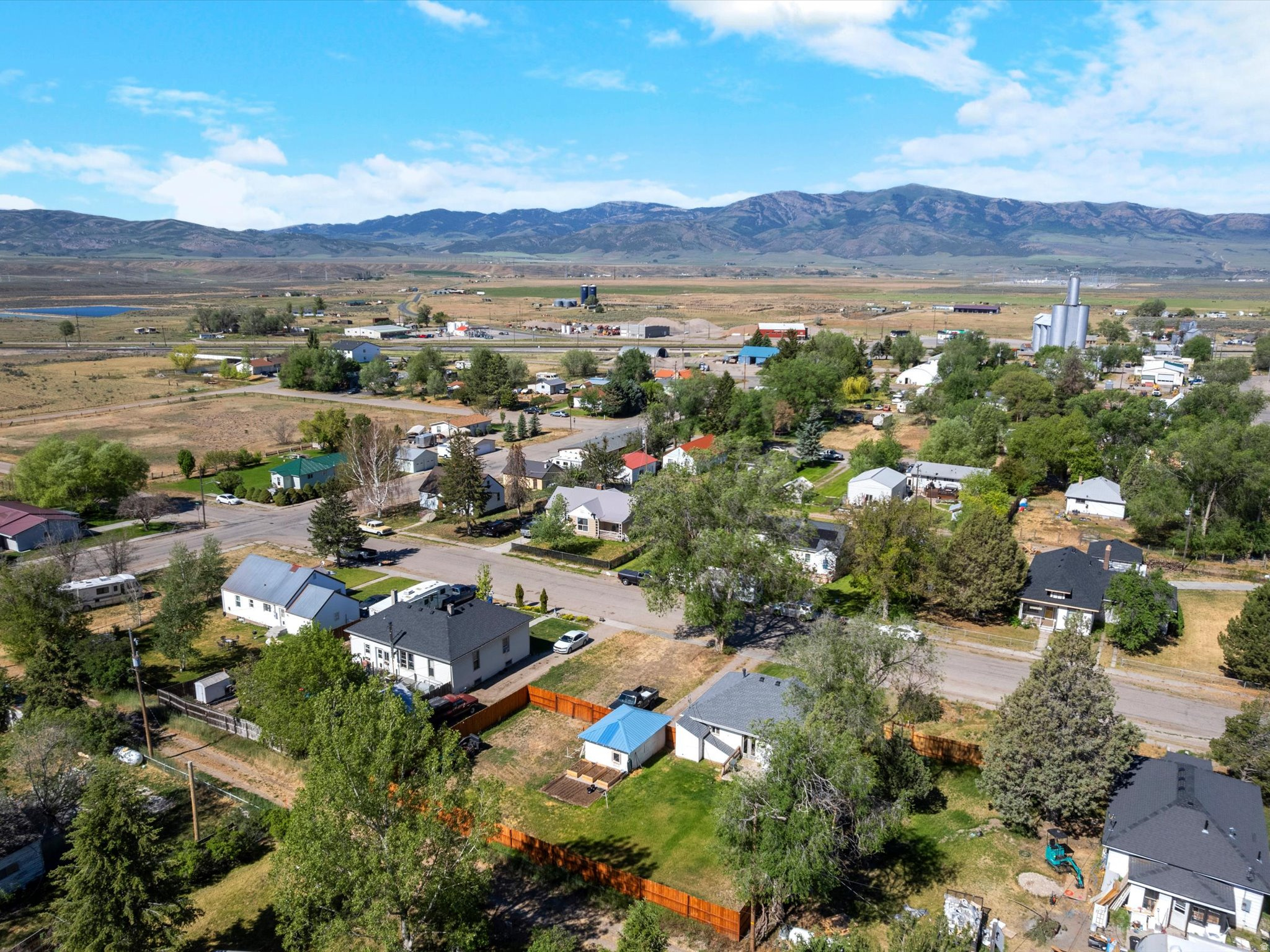 TOWNSITE OF DOWNEY - Residential