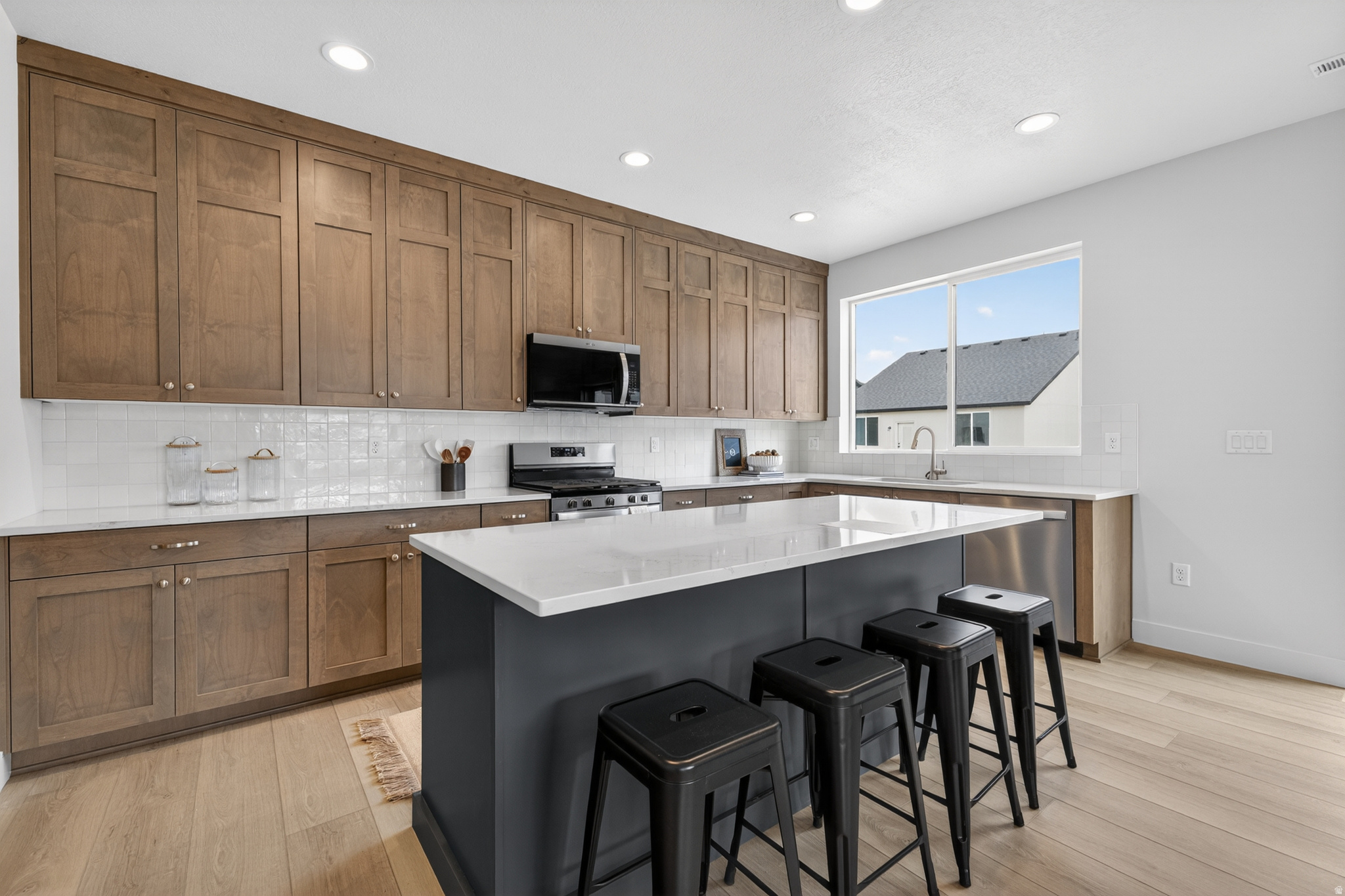 CREEKSIDE AT JDC RANCH - Residential