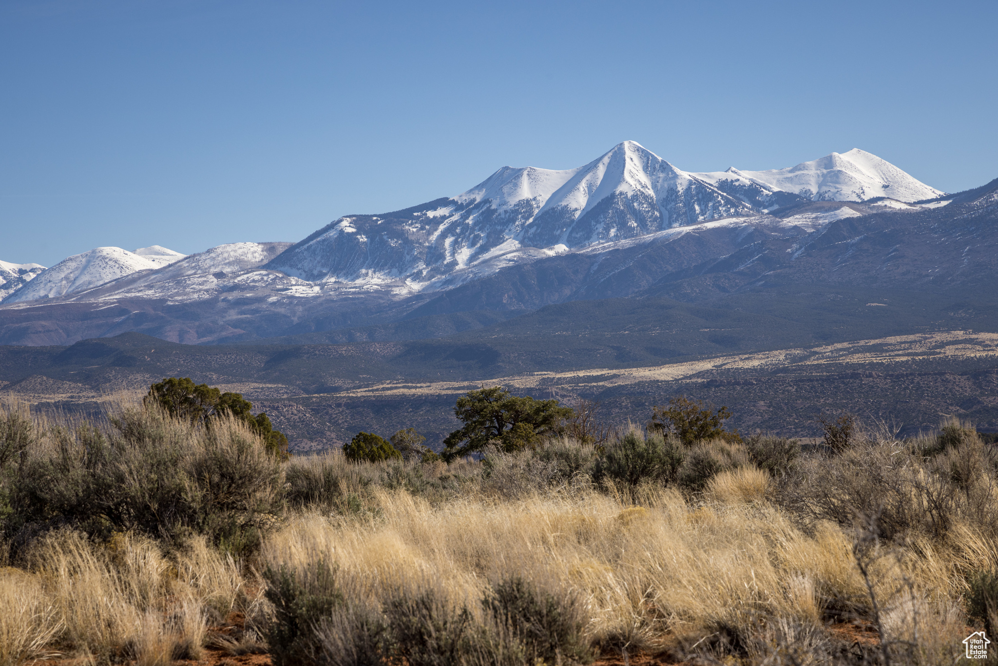 FLAT IRON MESA - Land