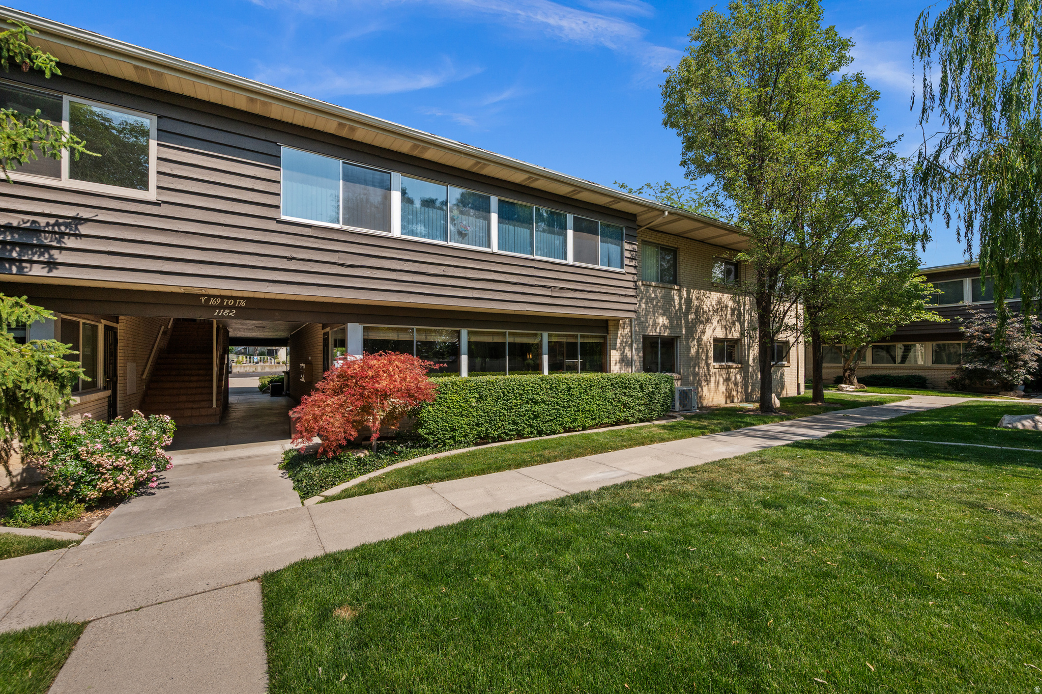 GRAYSTONE - Residential