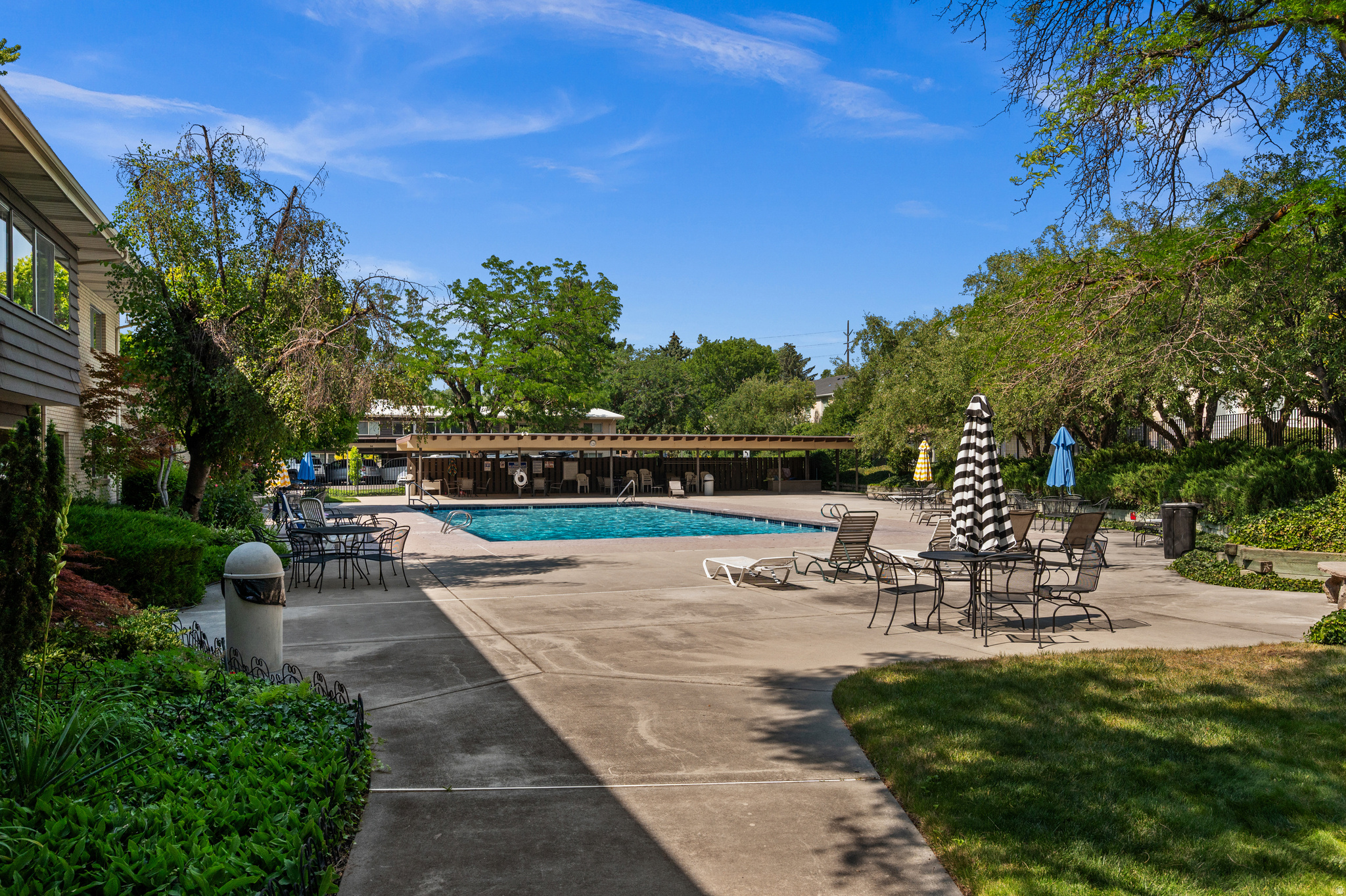 GRAYSTONE - Residential