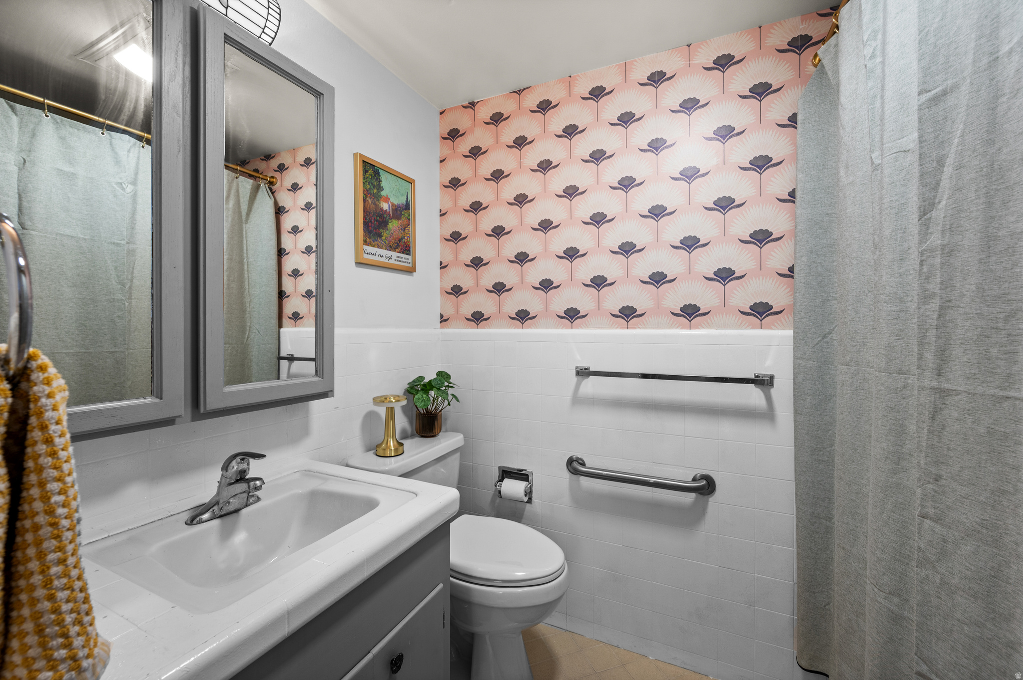 GRAYSTONE - Residential