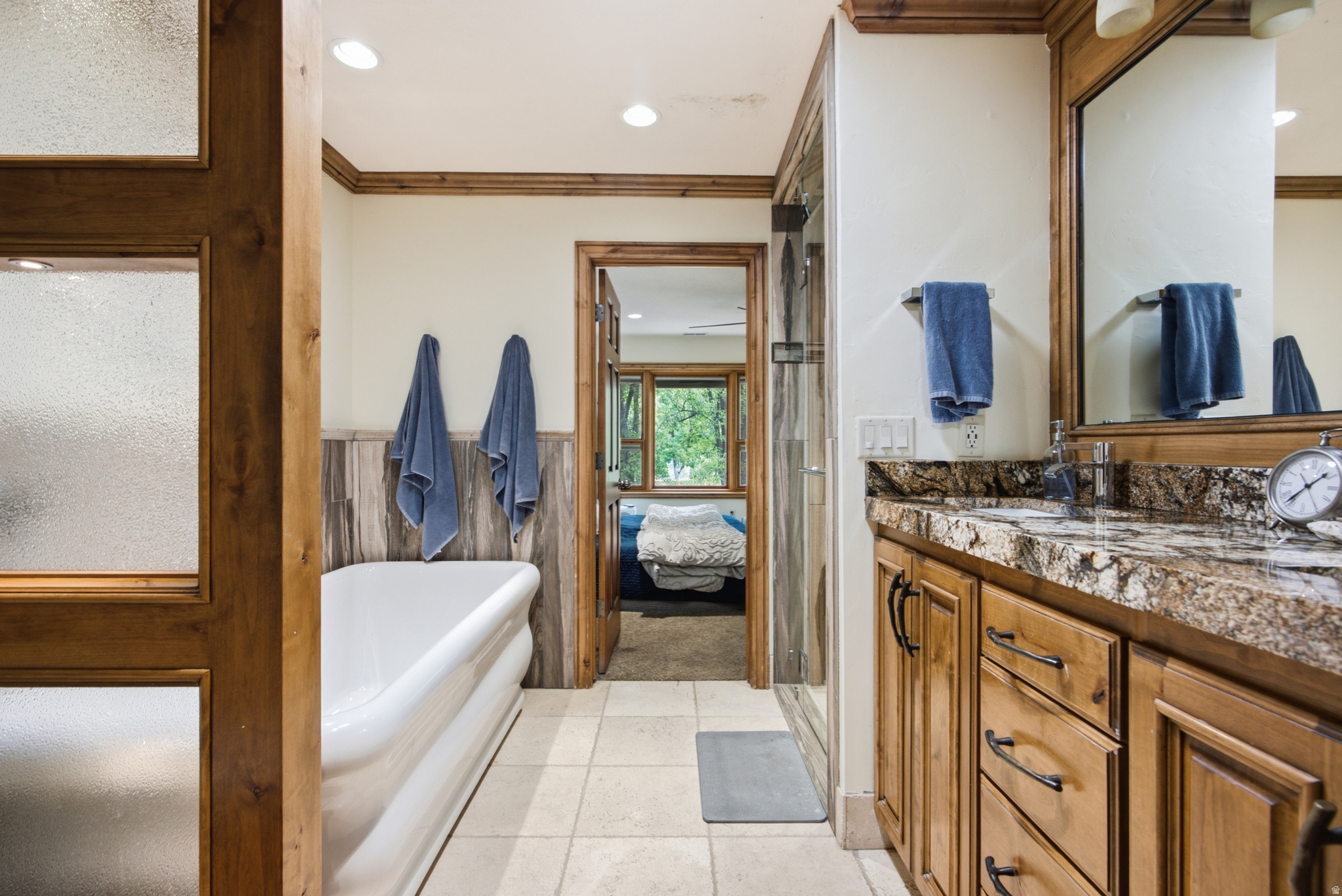 CANYON RIDGE - Residential
