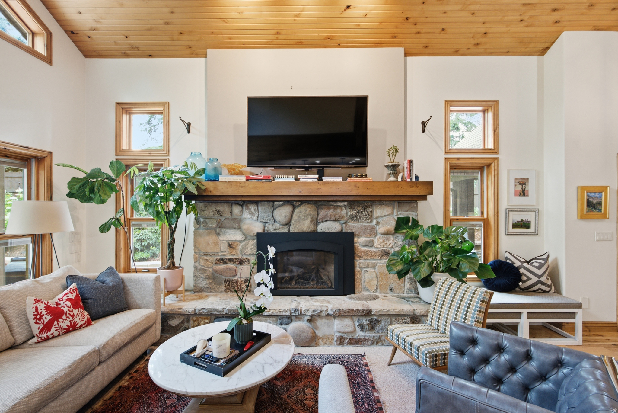 CANYON RIDGE - Residential