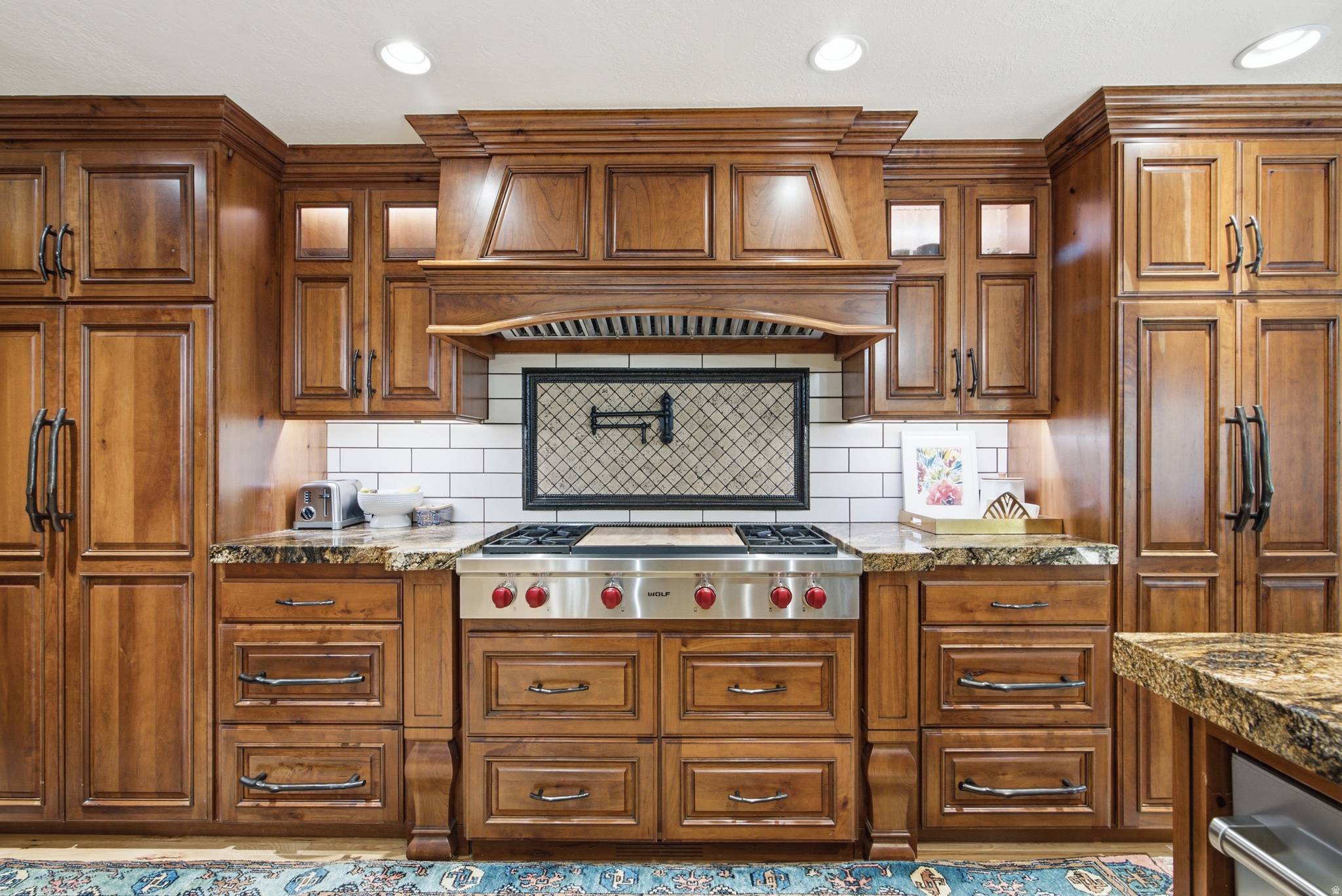 CANYON RIDGE - Residential