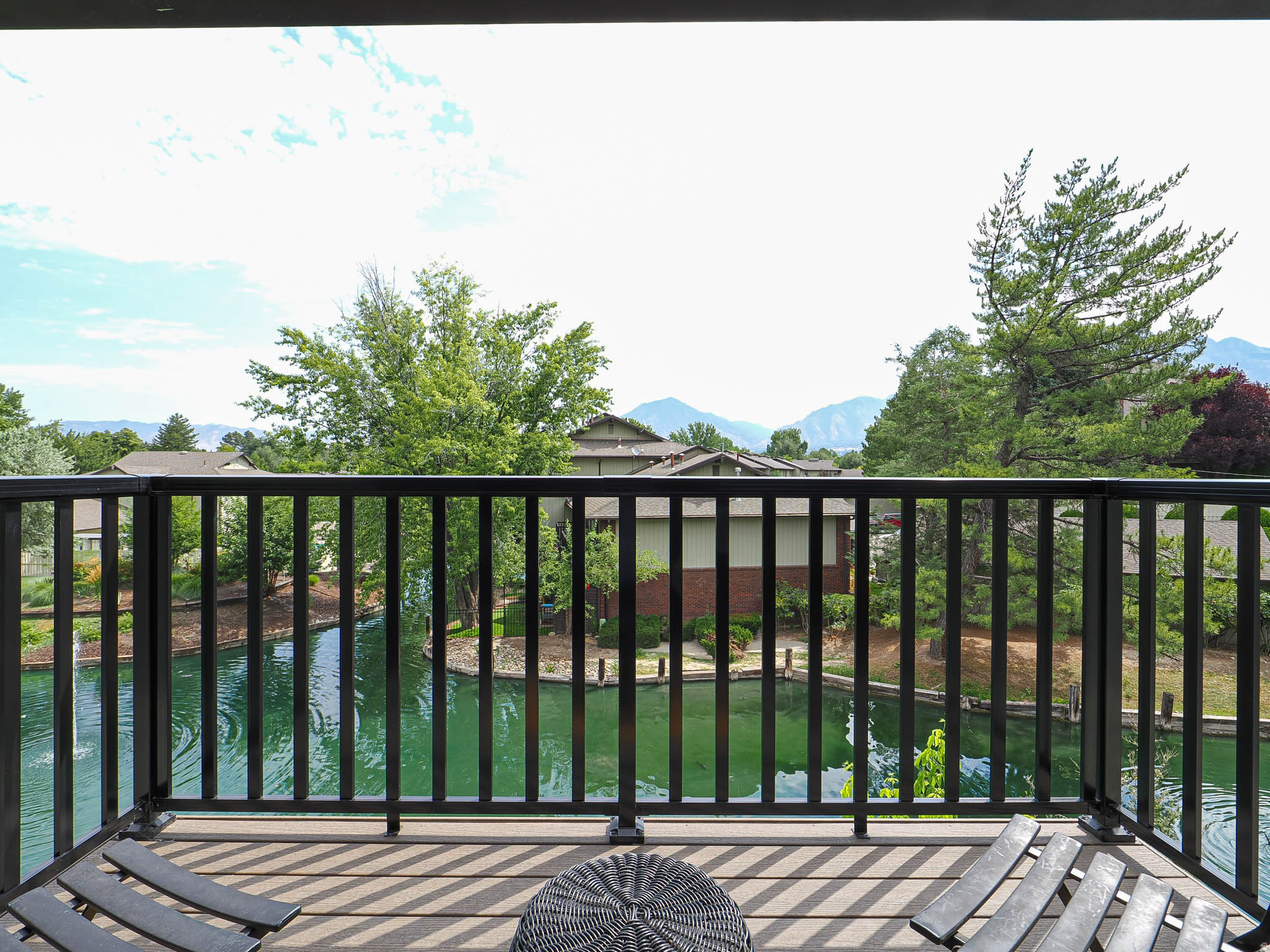 HIDDEN LAKE CONDM - Residential